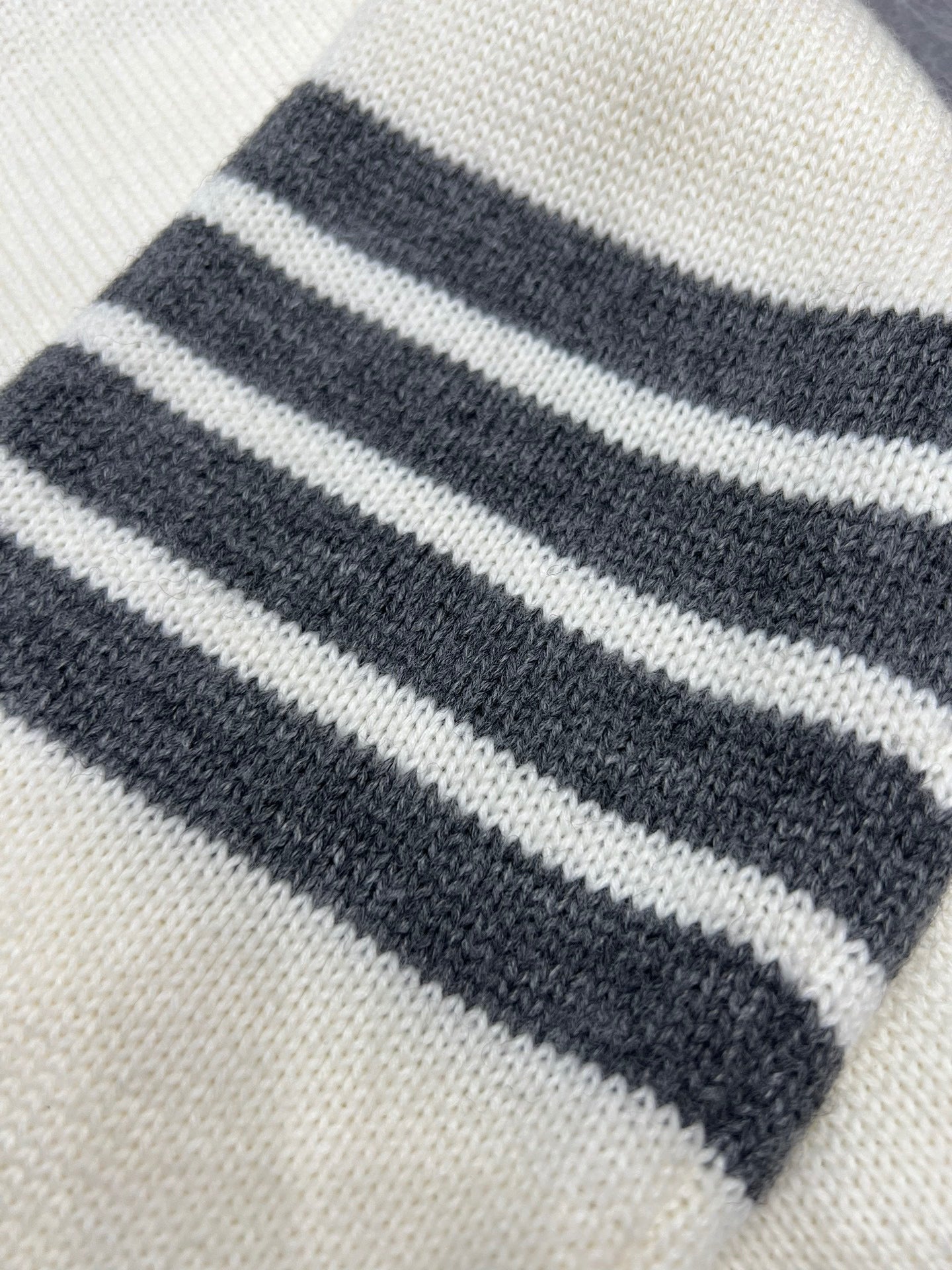 Mehrfarbige Jacke