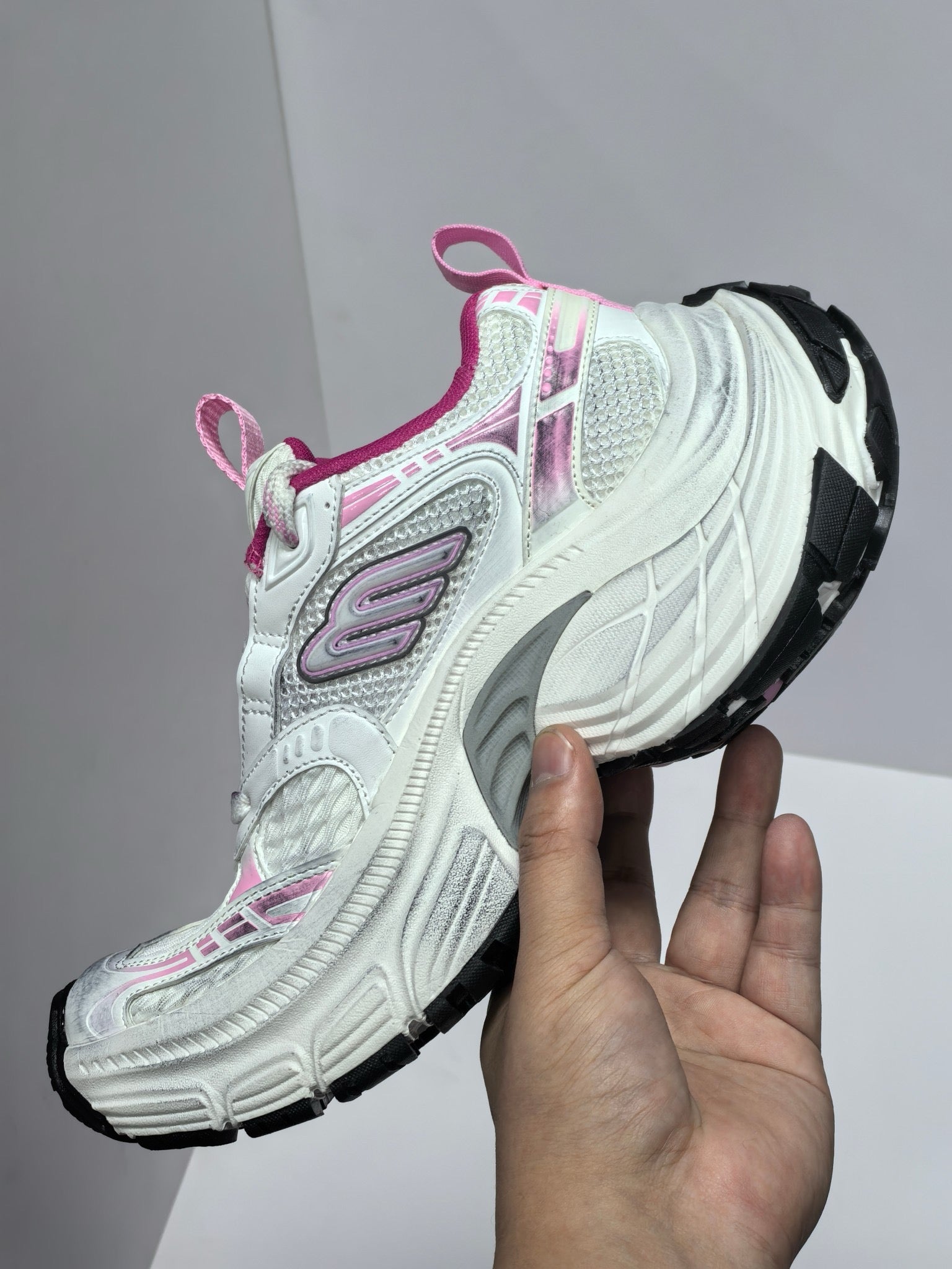 Mehrfarbige Schuhe