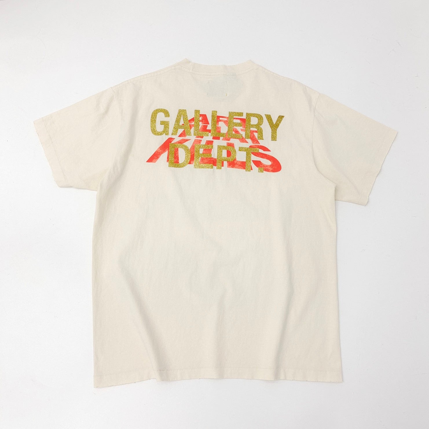 Light pink T-shirt - FashionHype.xyz
