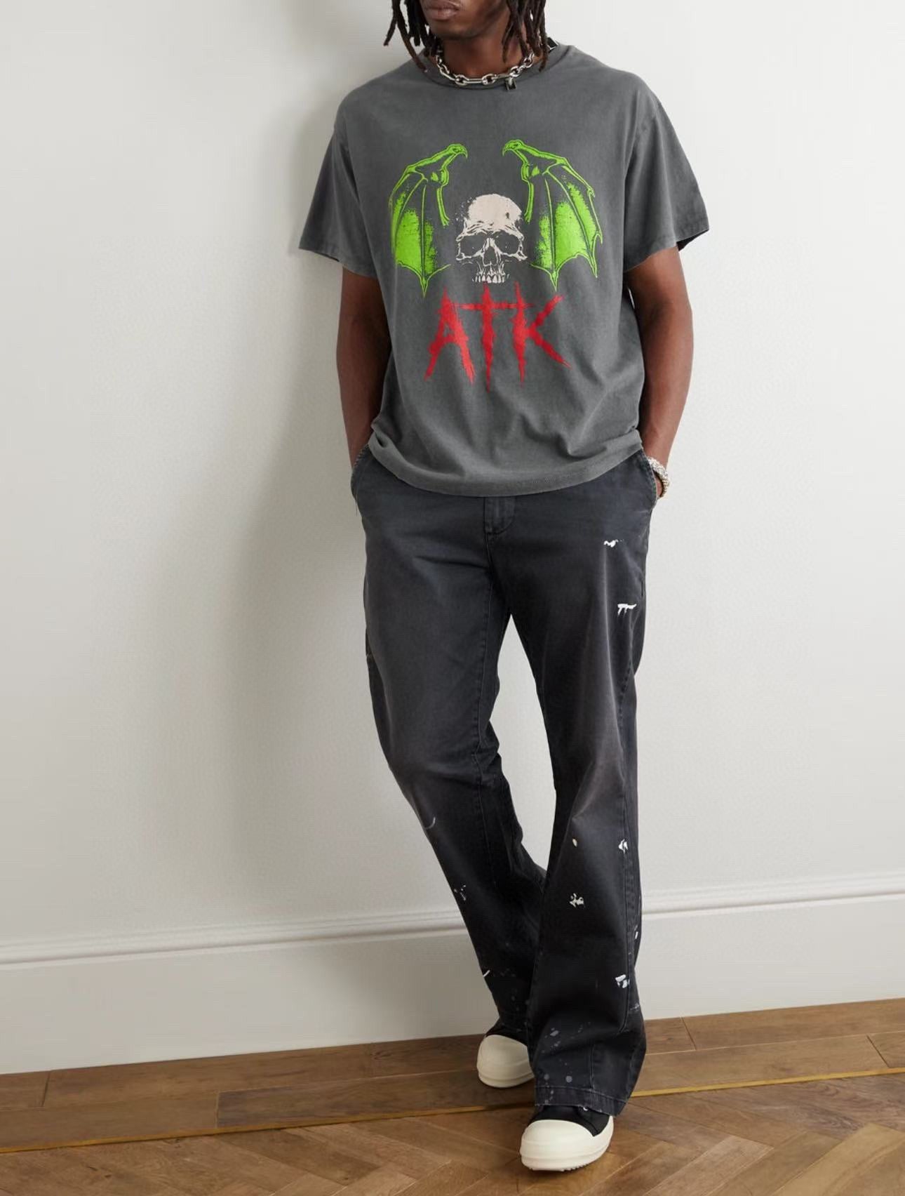 Graues T-Shirt