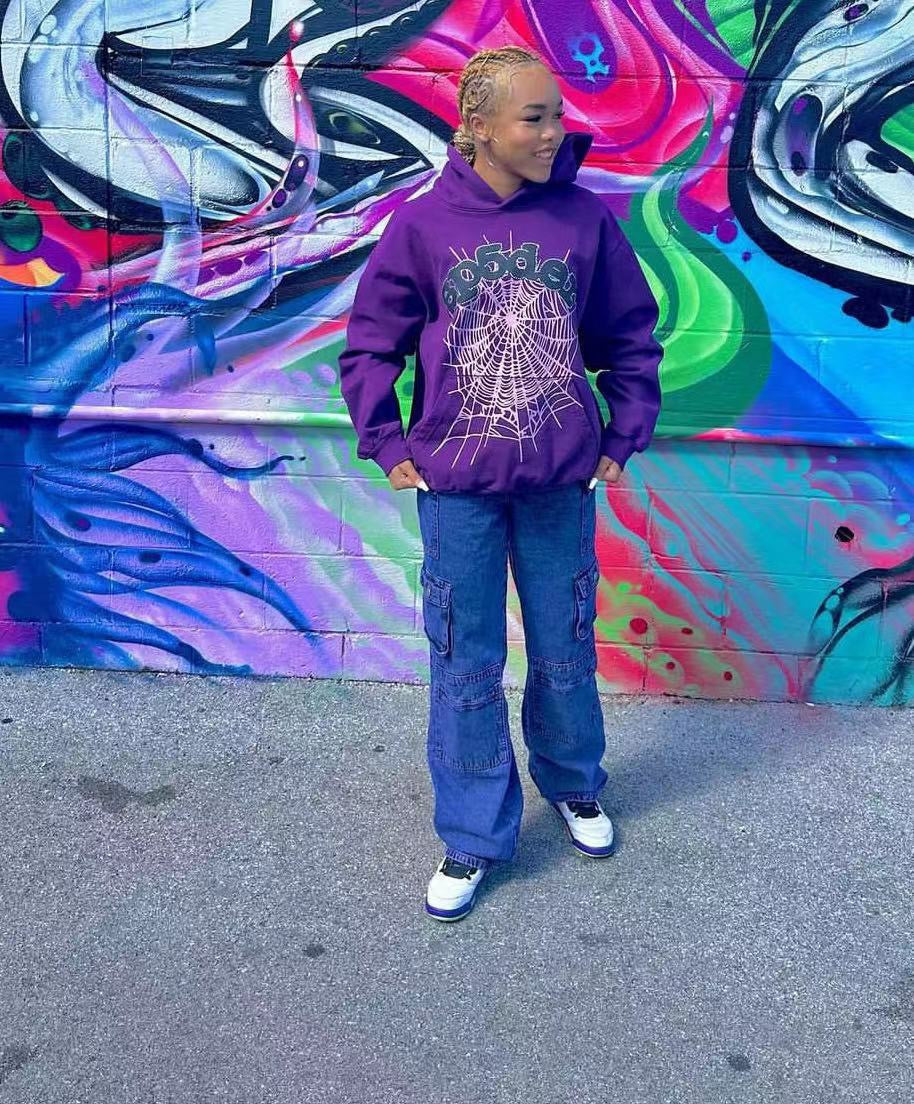 Lila Kapuzenpullover