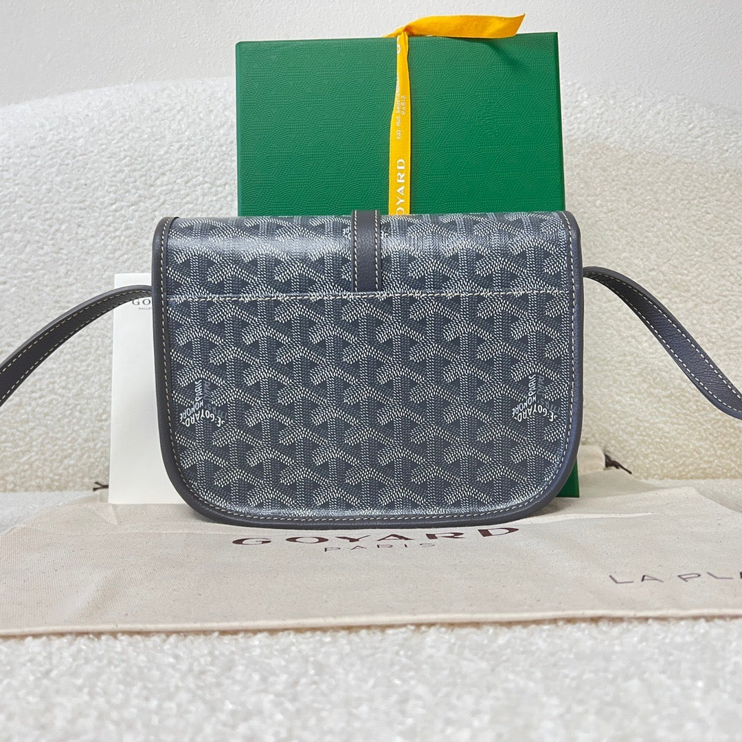 Mehrfarbige Tasche