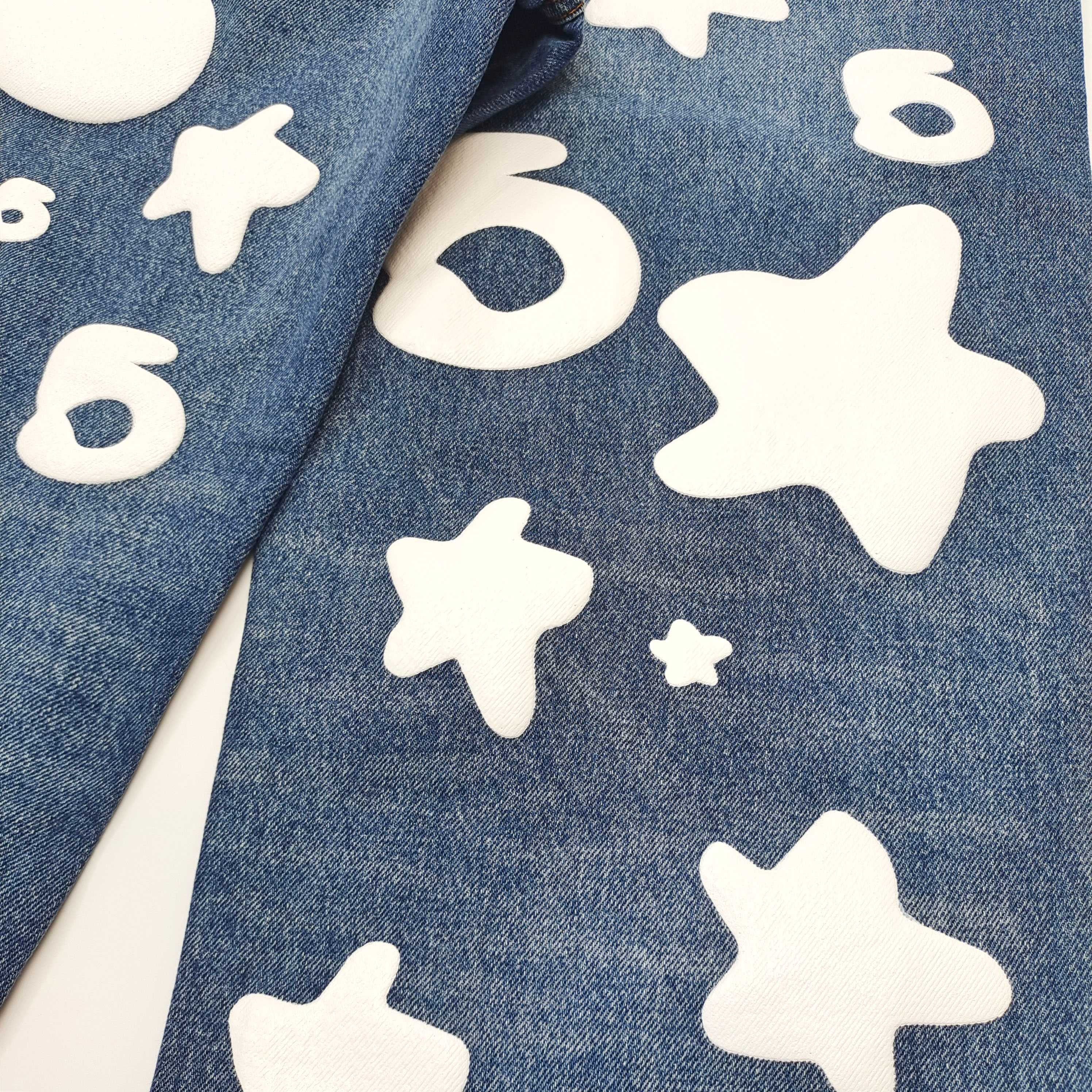 Blaue Hose