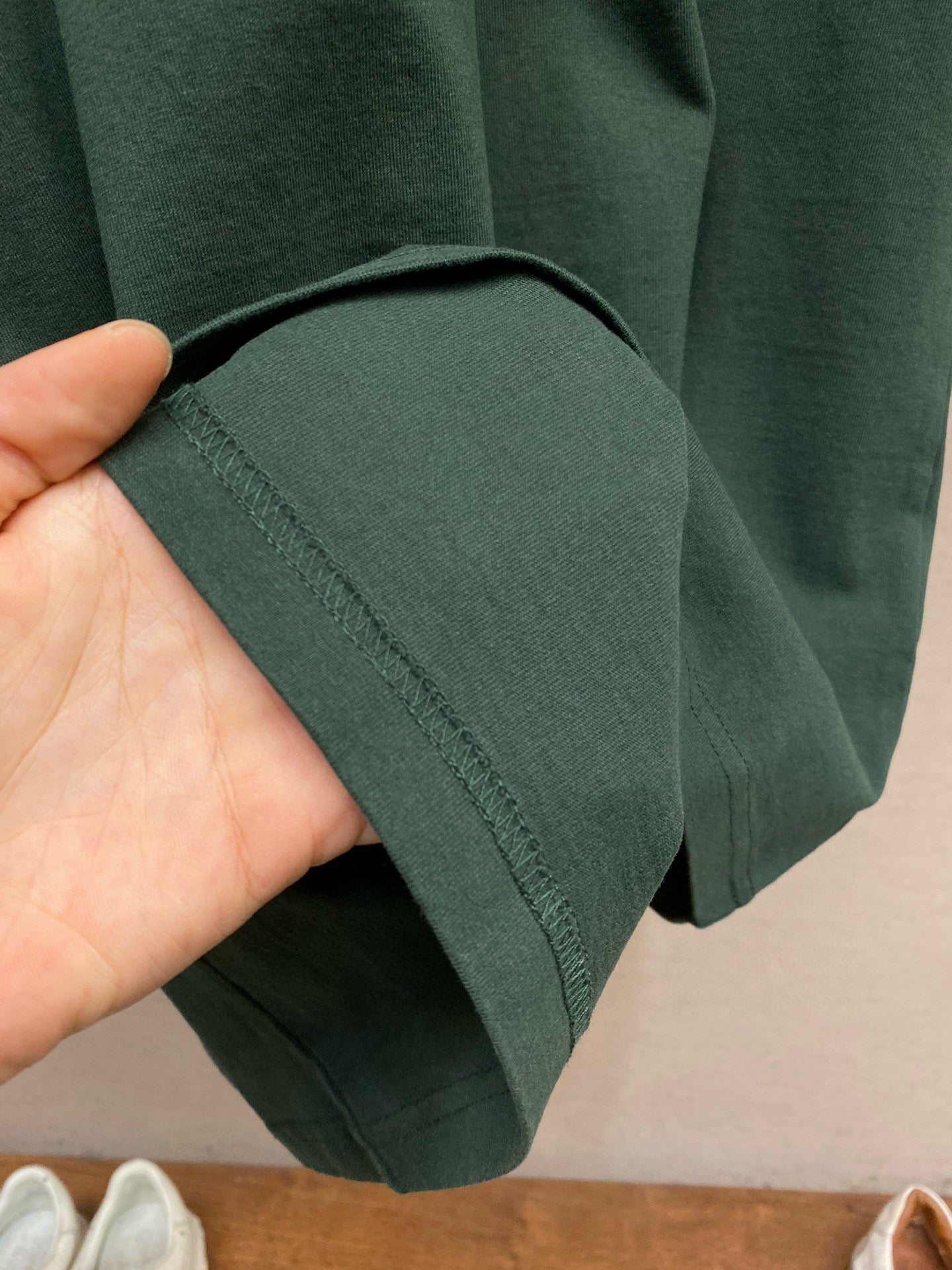 Black and Green T-Shirt - Size XL - FashionHype.xyz