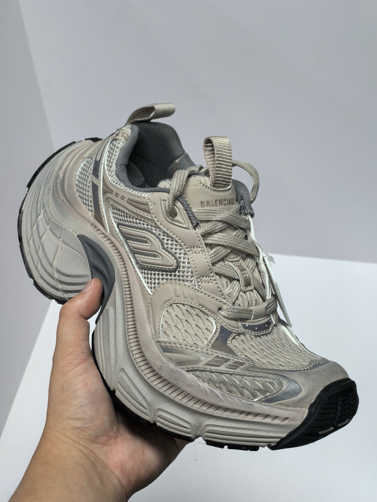 Mehrfarbige Schuhe