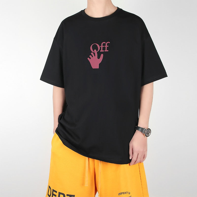 Schwarz-weißes T-Shirt
