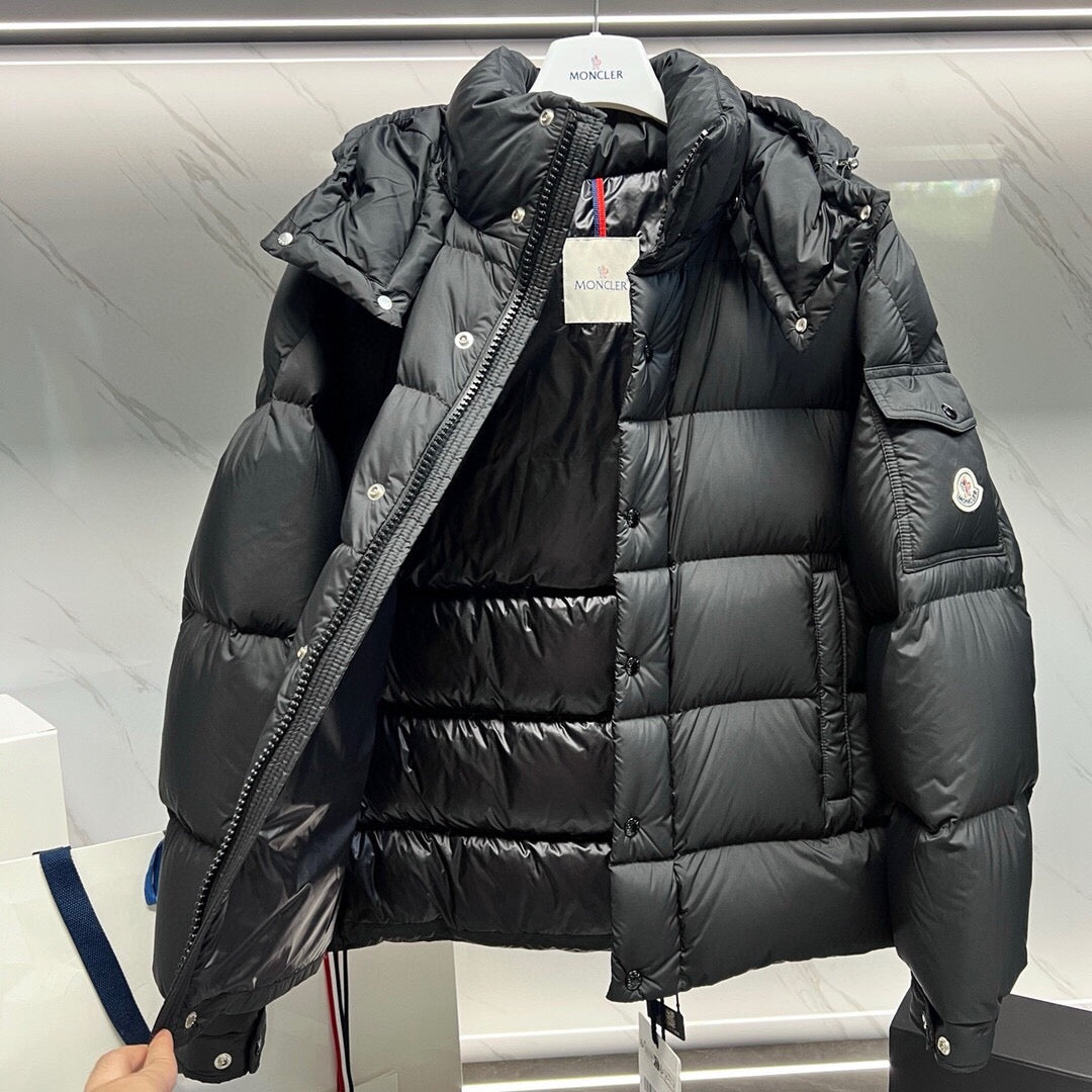 Black Jacket - FashionHype.xyz