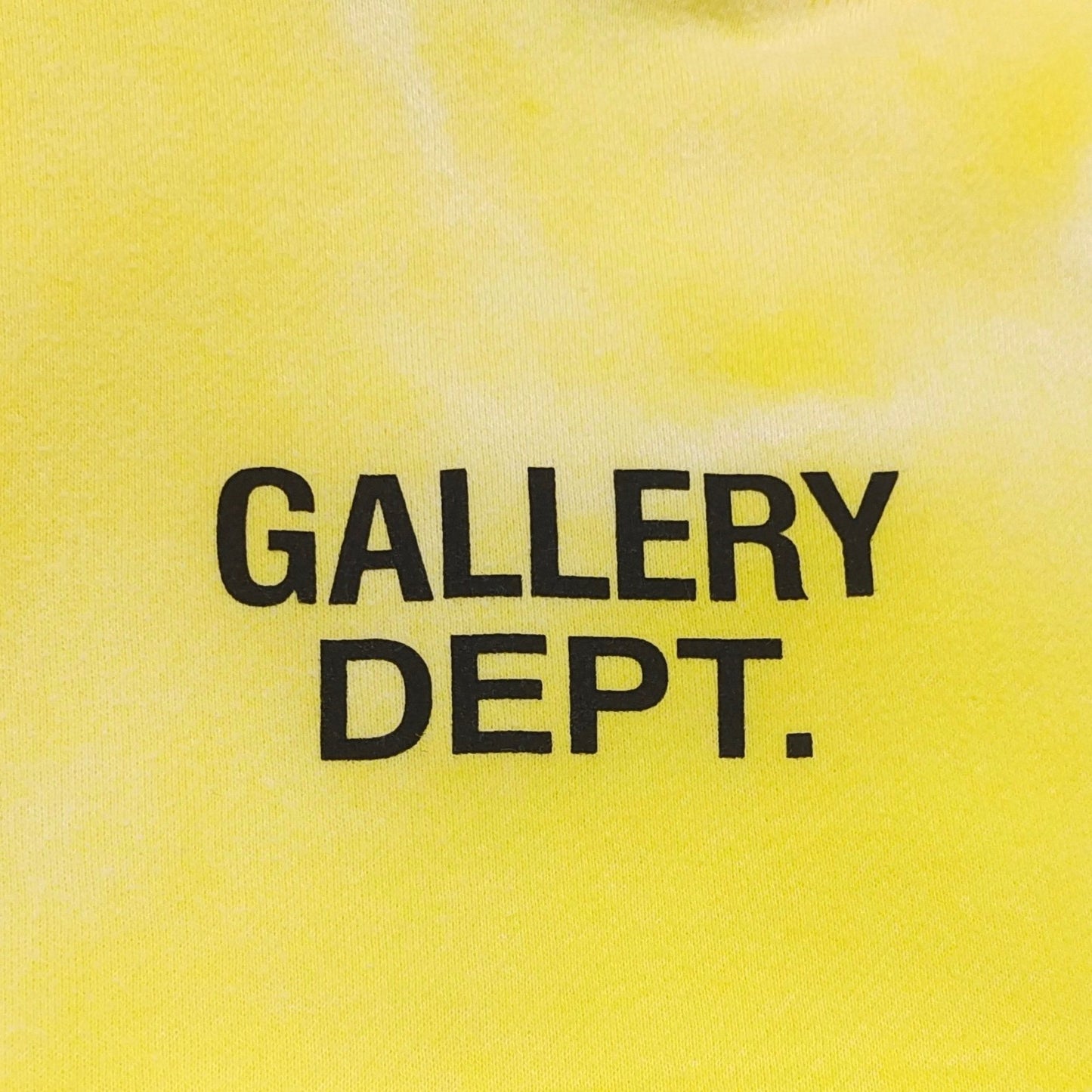 هودي أصفر ووردي