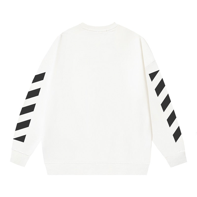 weißes und schwarzes Sweatshirt