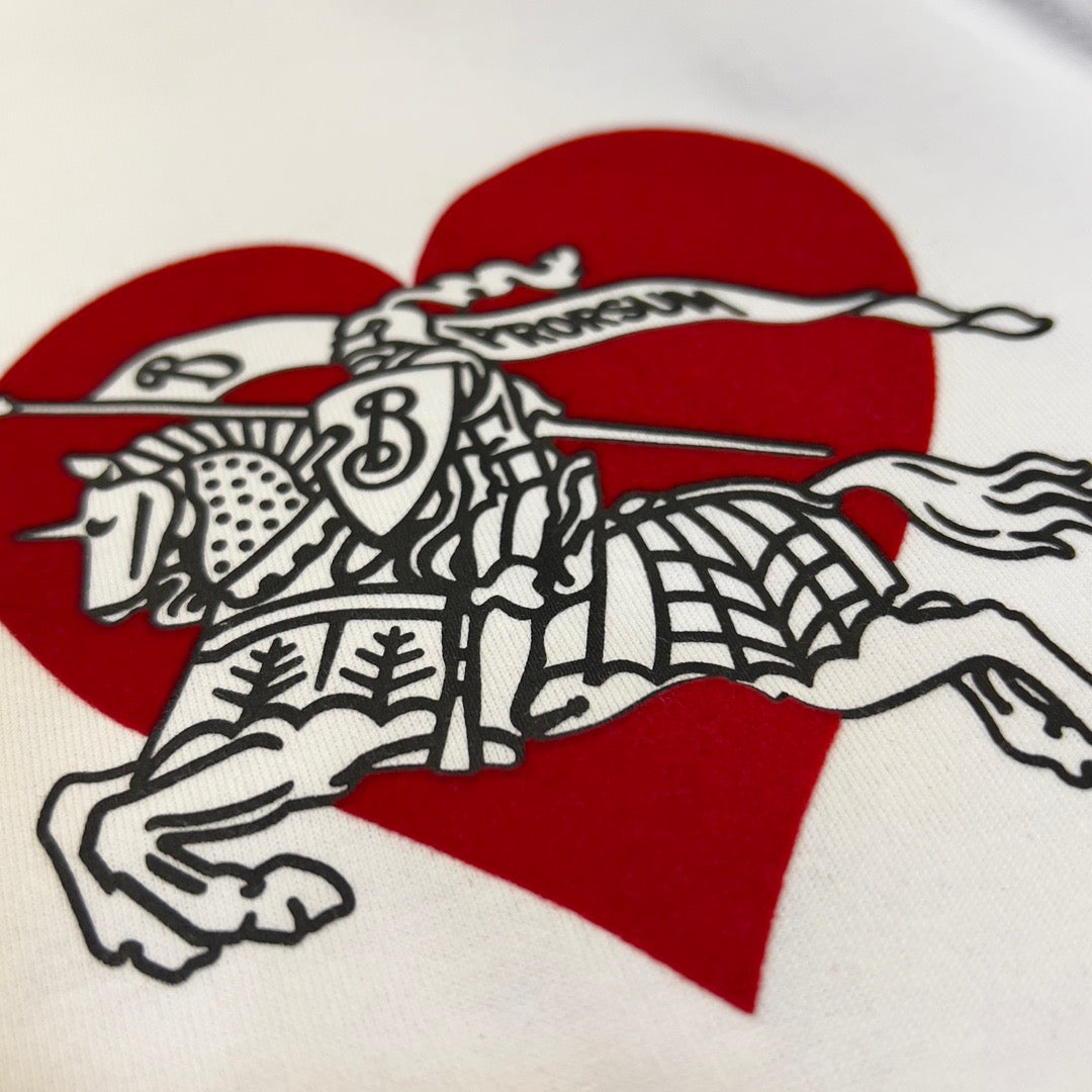 تي شيرت أبيض