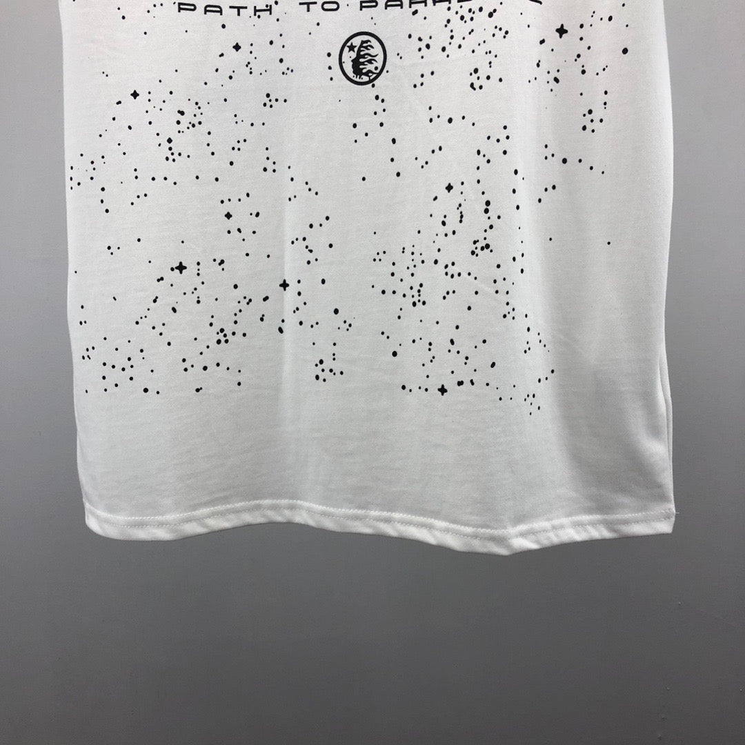 Schwarz-weißes T-Shirt