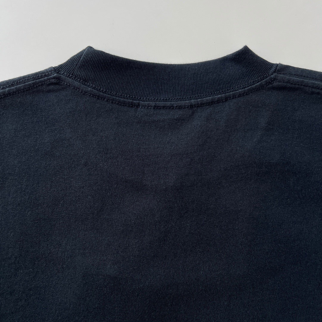 Schwarzes T-Shirt - Größe M