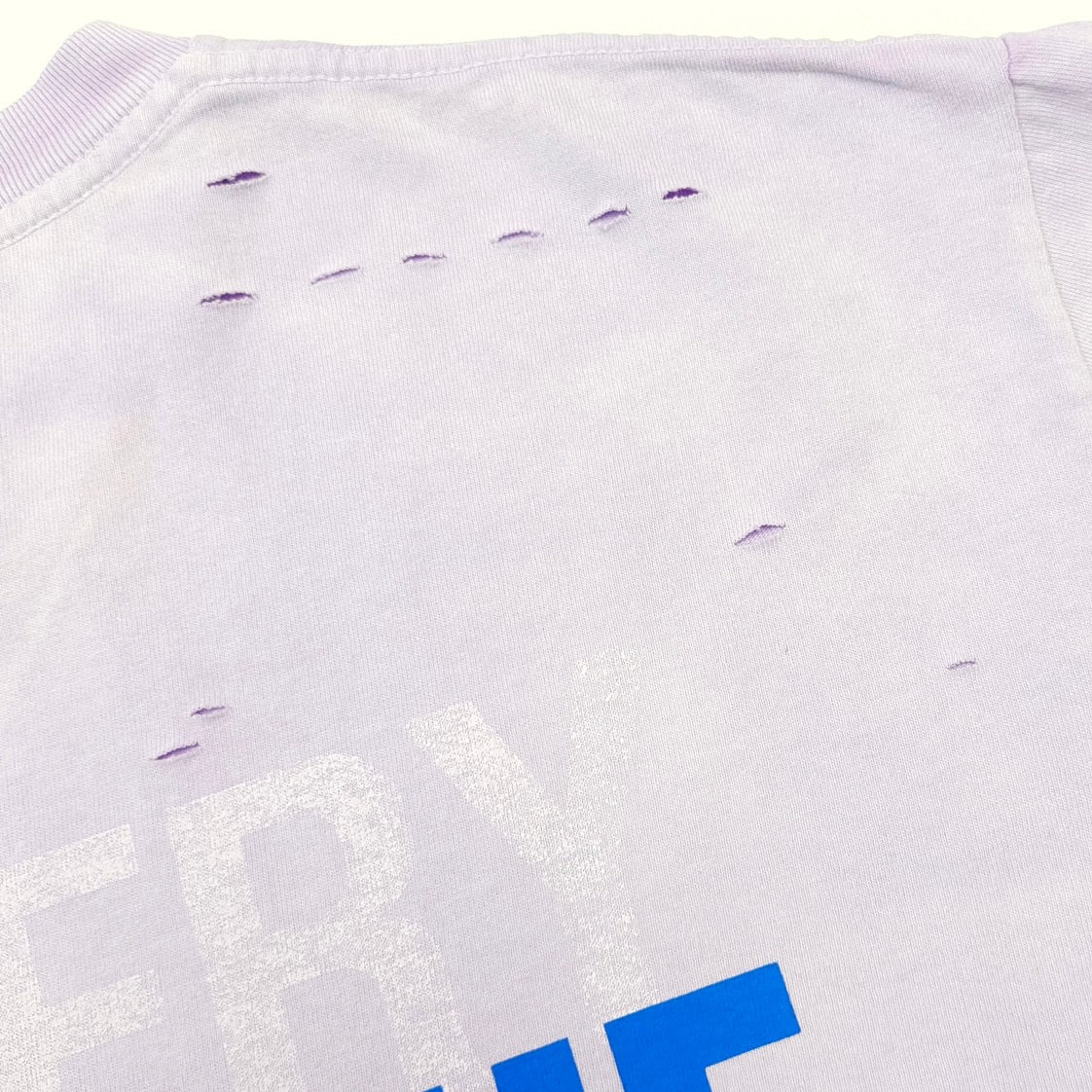 weißes T-Shirt