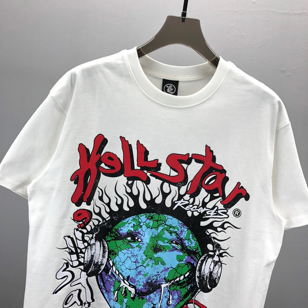 Schwarz-weißes T-Shirt