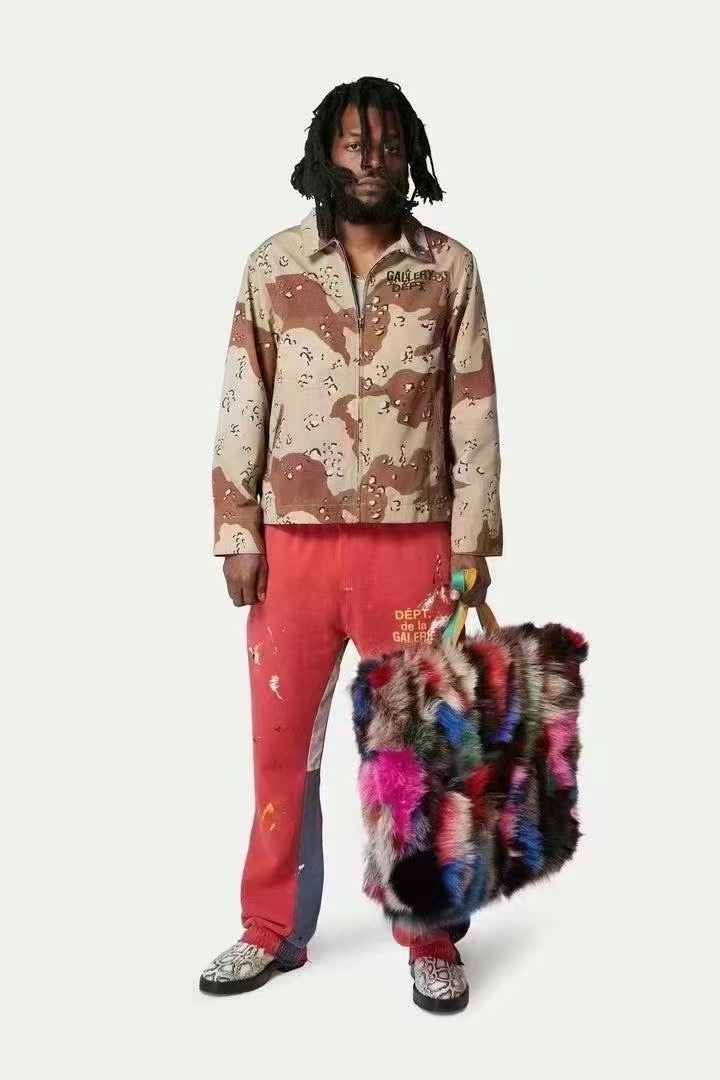 سترة رمادية بنية