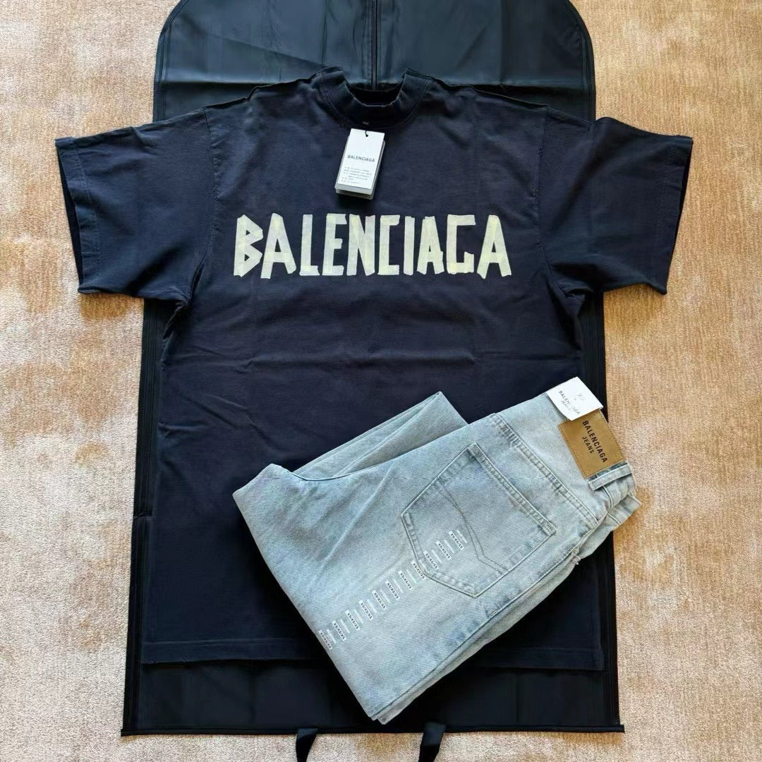 Black T-shirt - FashionHype.xyz