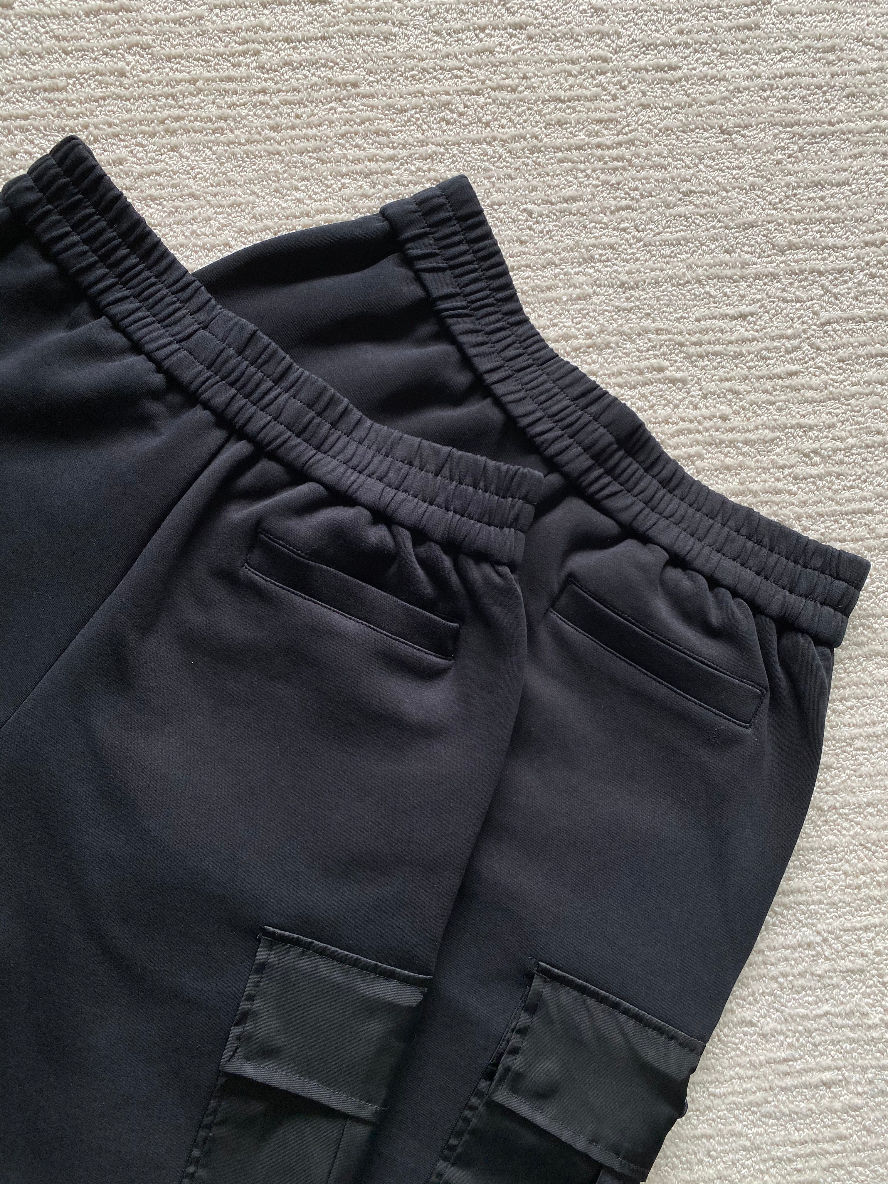 Black Short - FashionHype.xyz