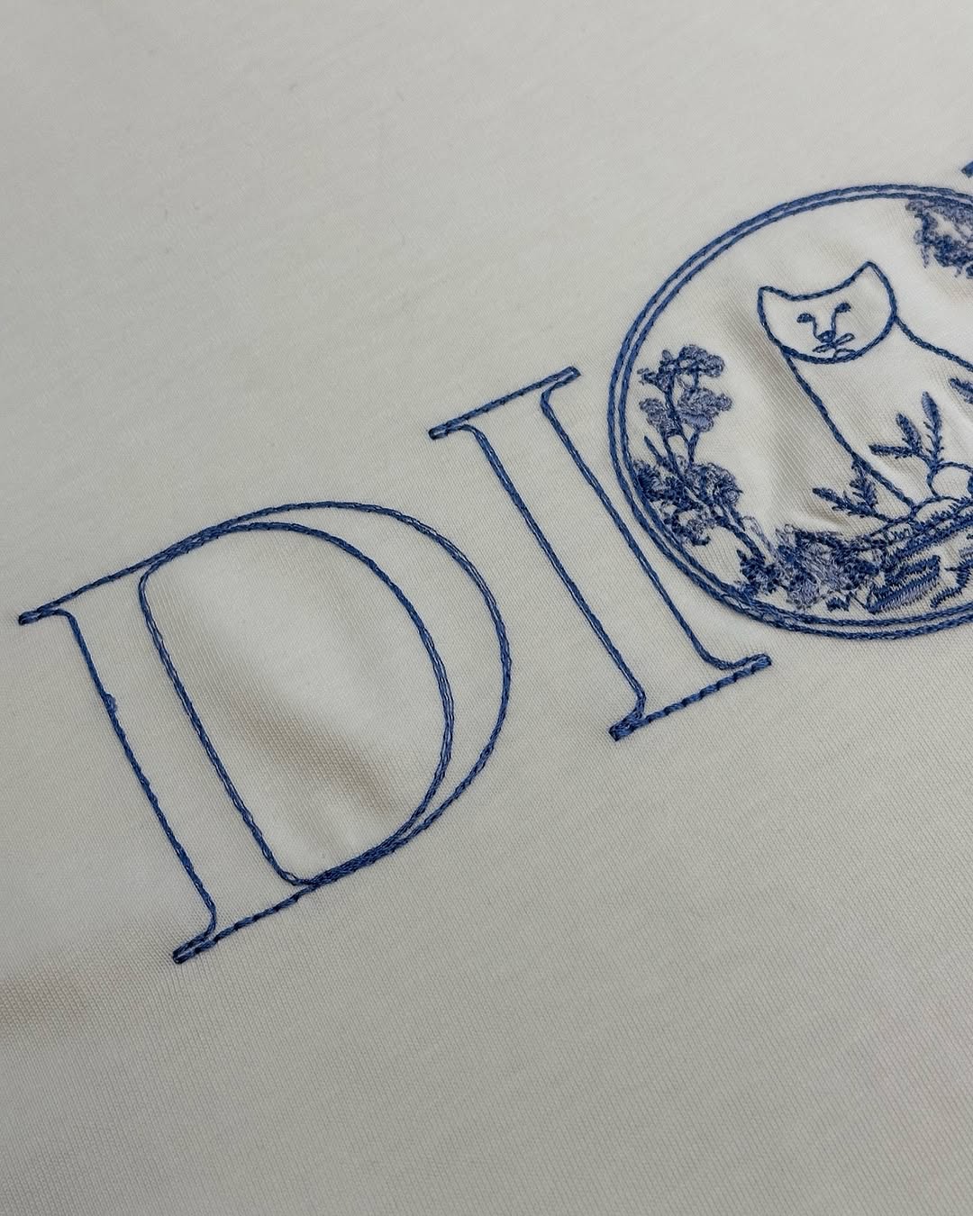 Grey T-Shirt - Size M