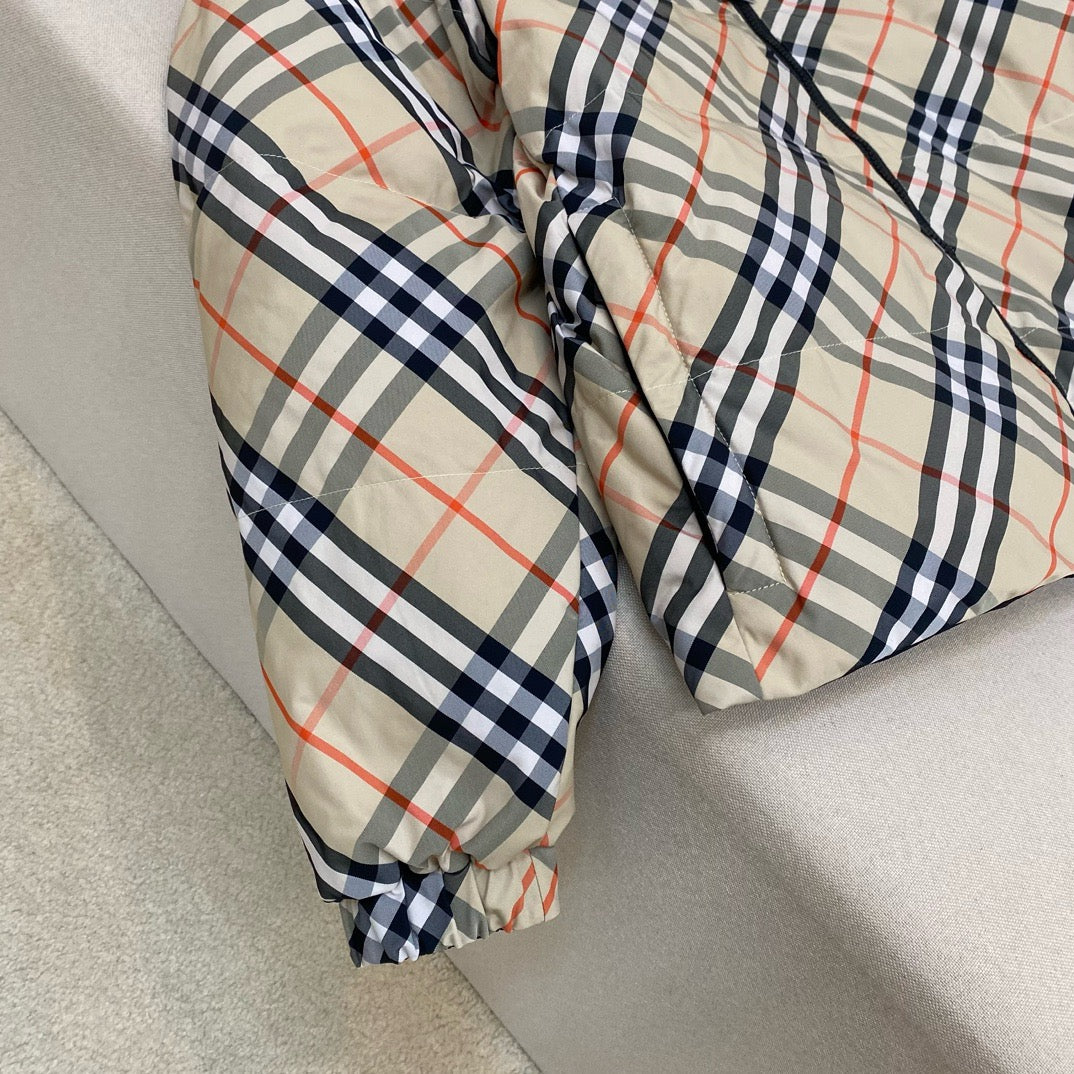 Mehrfarbige Jacke