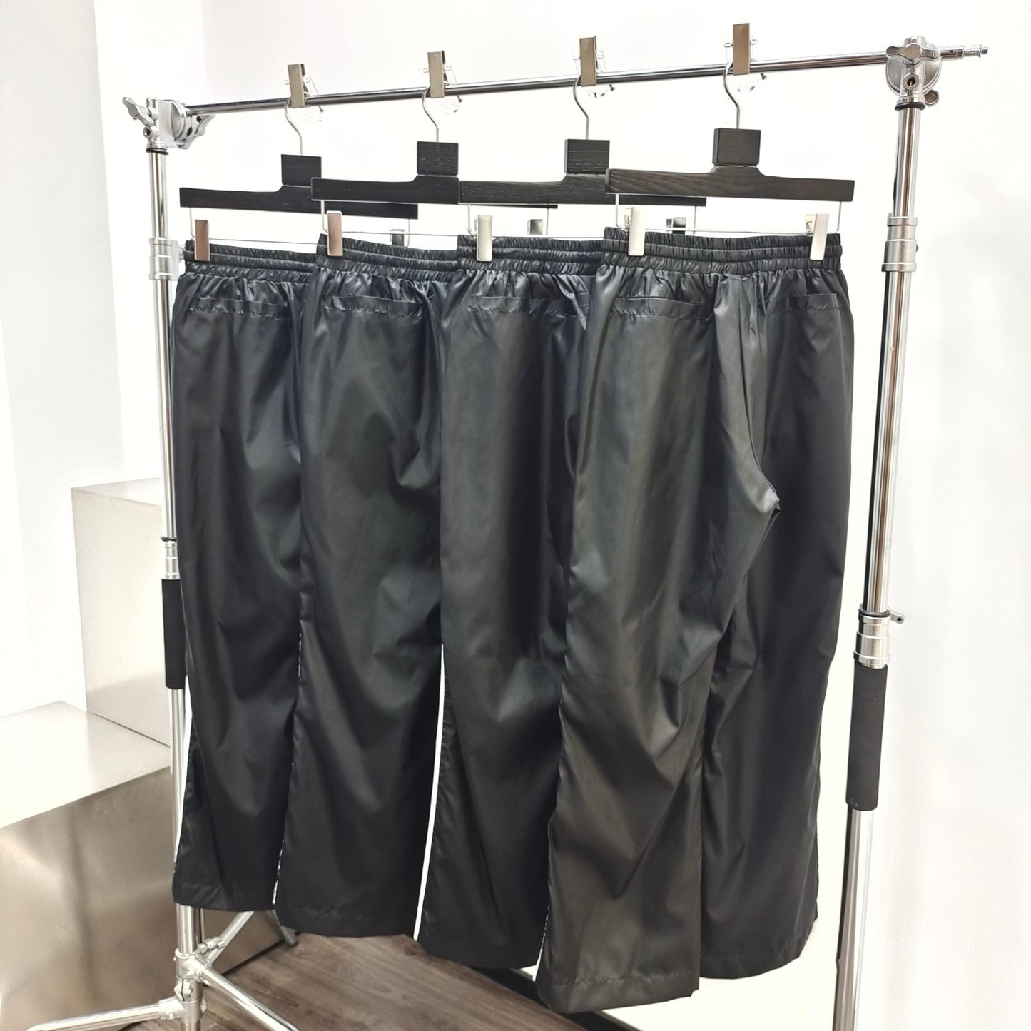 Schwarze Hosen