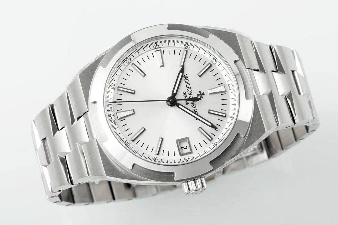Weiße Uhr