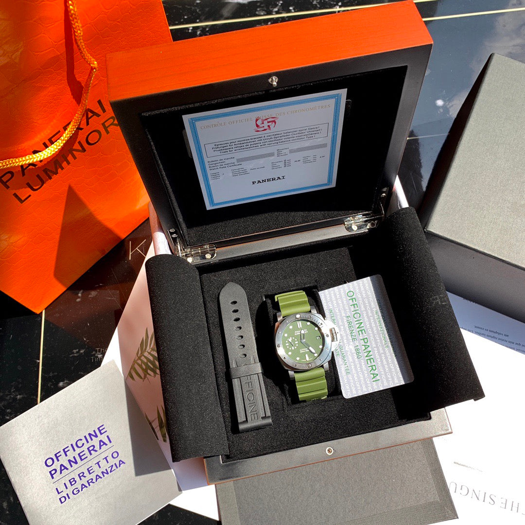 Grüne Uhr