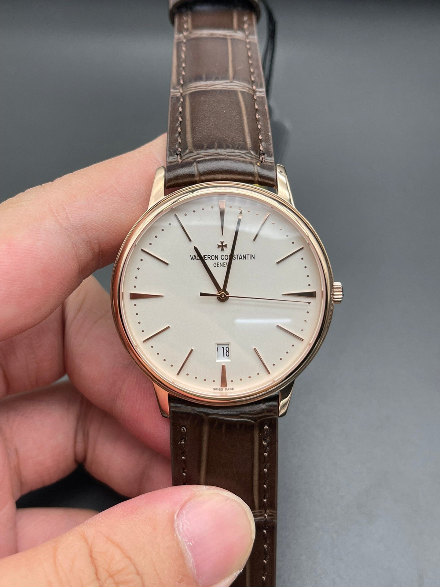 Braune Uhr