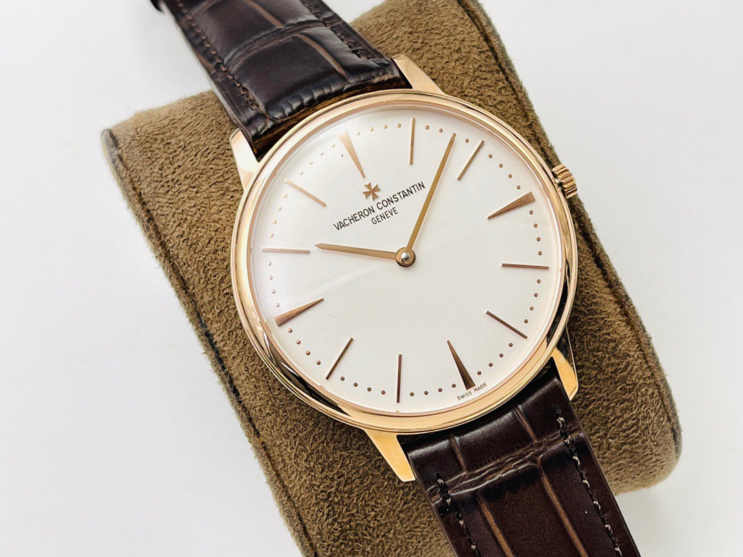 Braune Uhr