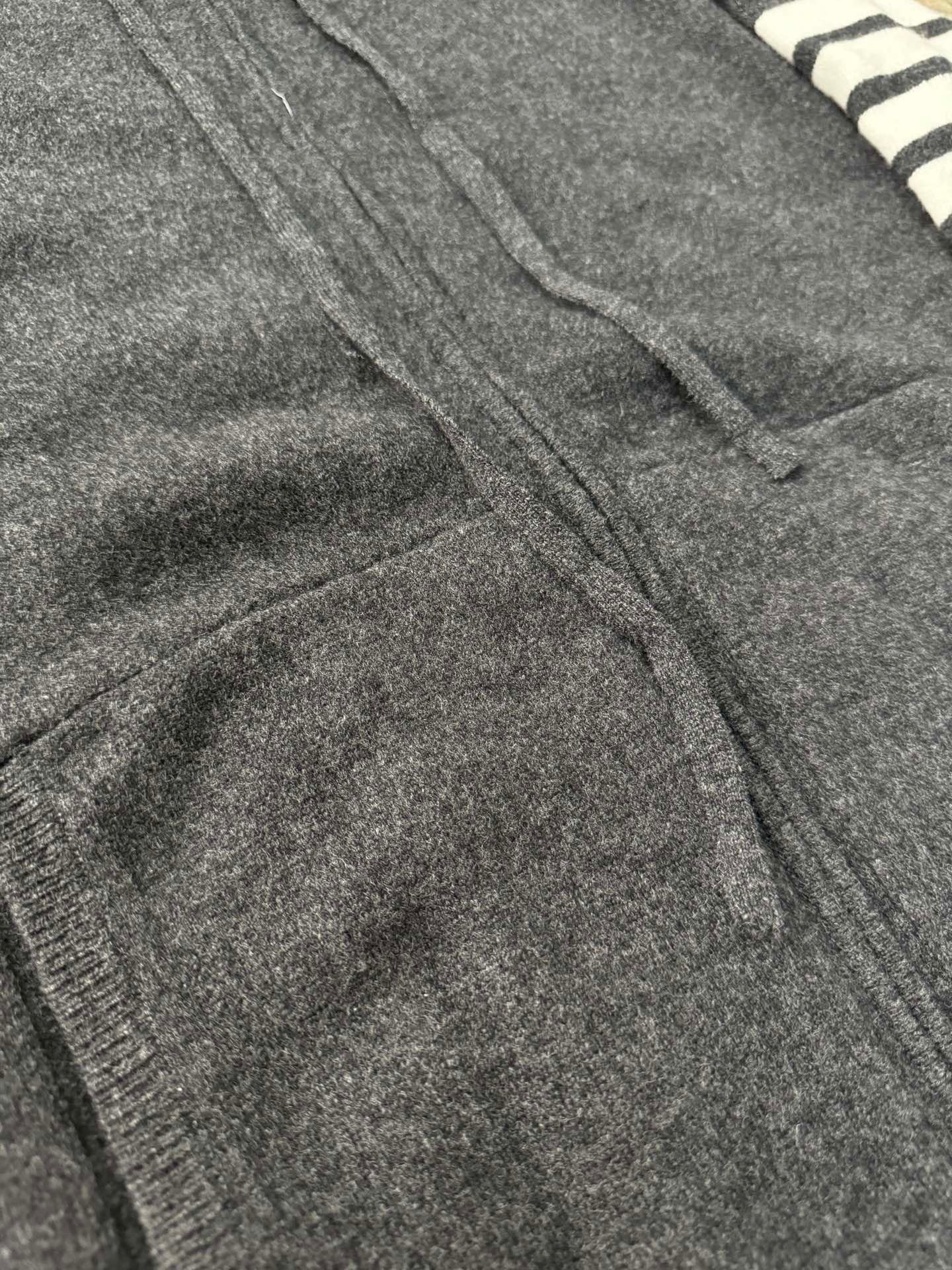 Mehrfarbige Jacke