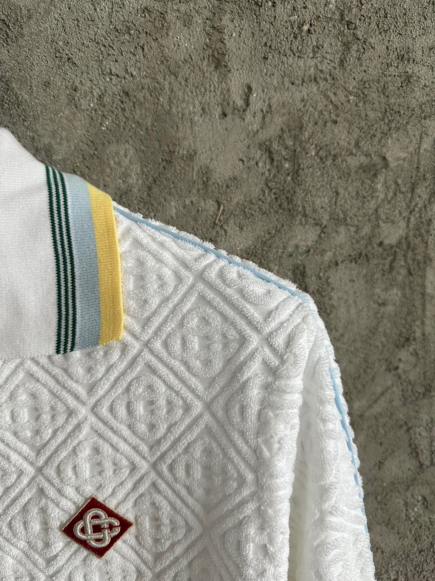 Weiße Jacke