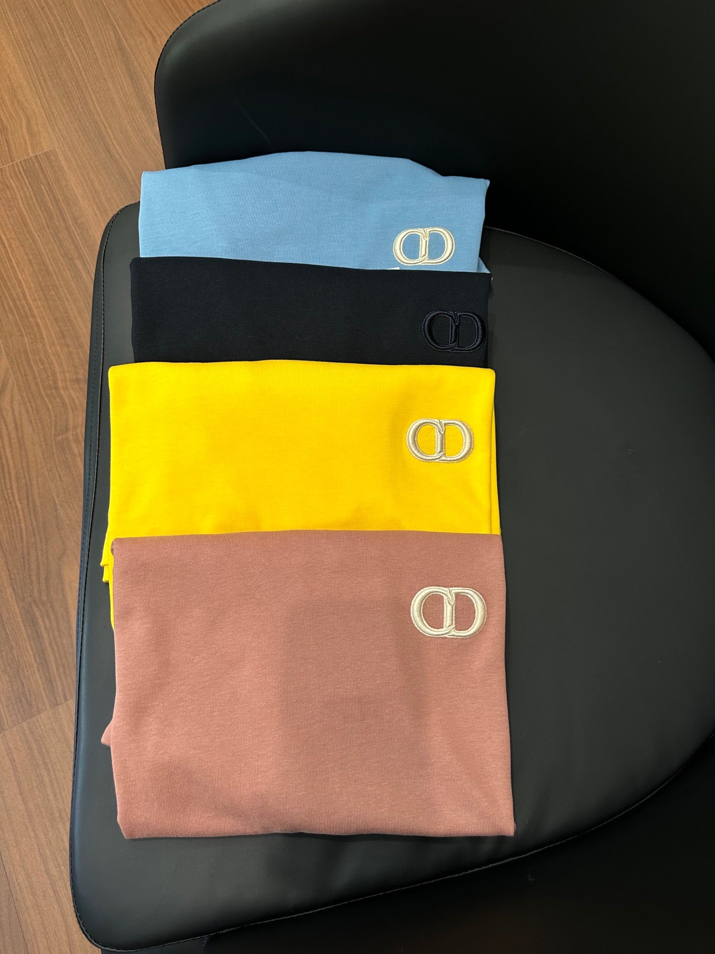 Gelbes T-Shirt - Größe M