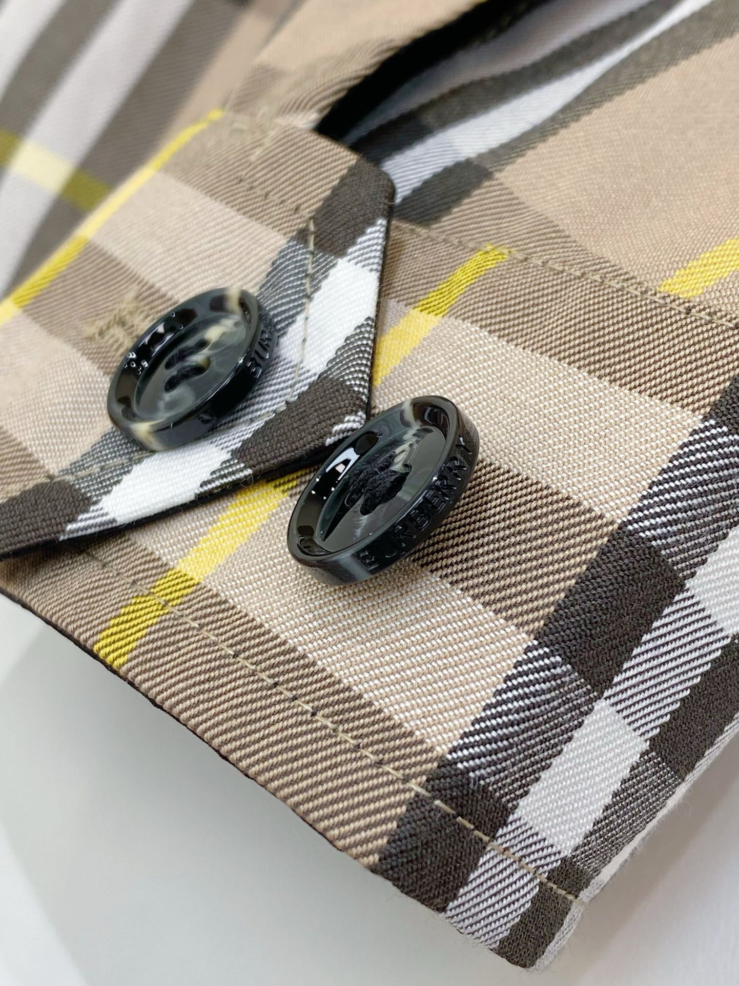 Mehrfarbige Jacke