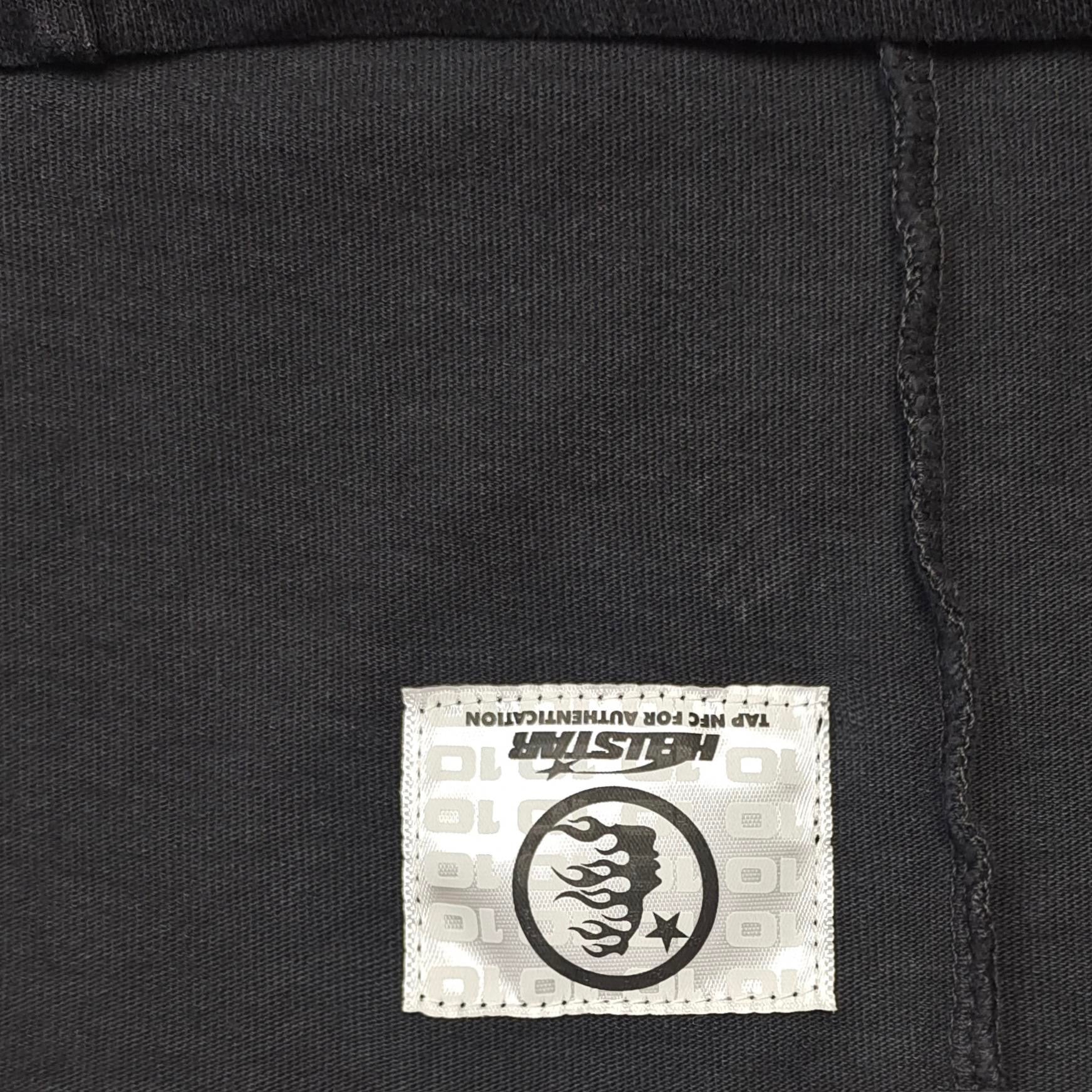 Schwarzes T-Shirt