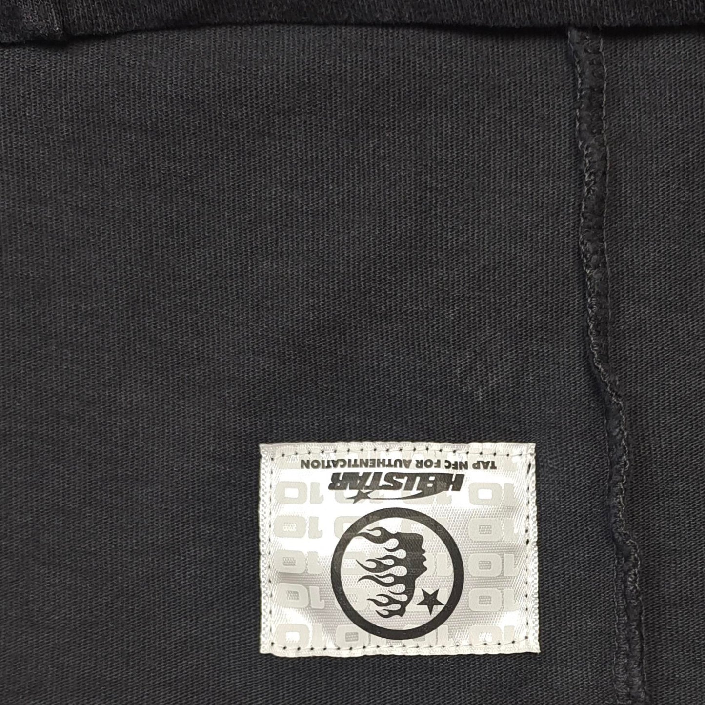 Schwarzes T-Shirt