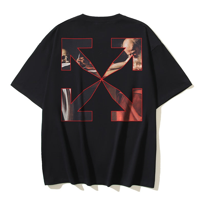 Schwarz-weißes T-Shirt
