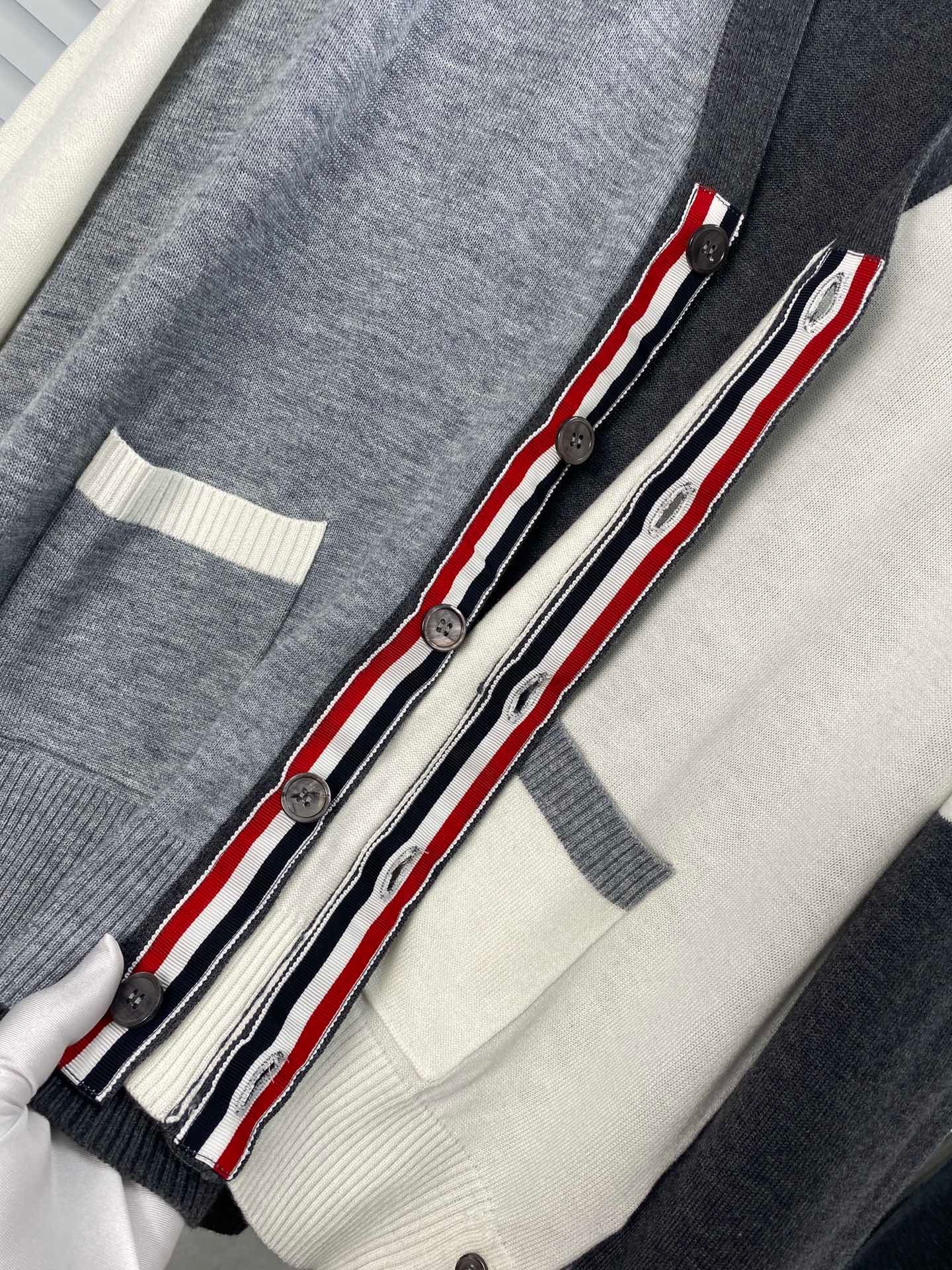 Mehrfarbige Jacke