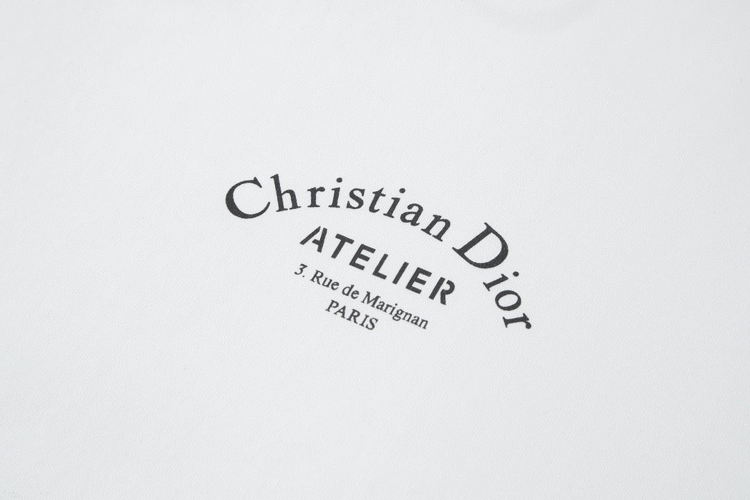 Black and White T-shirt - FashionHype.xyz