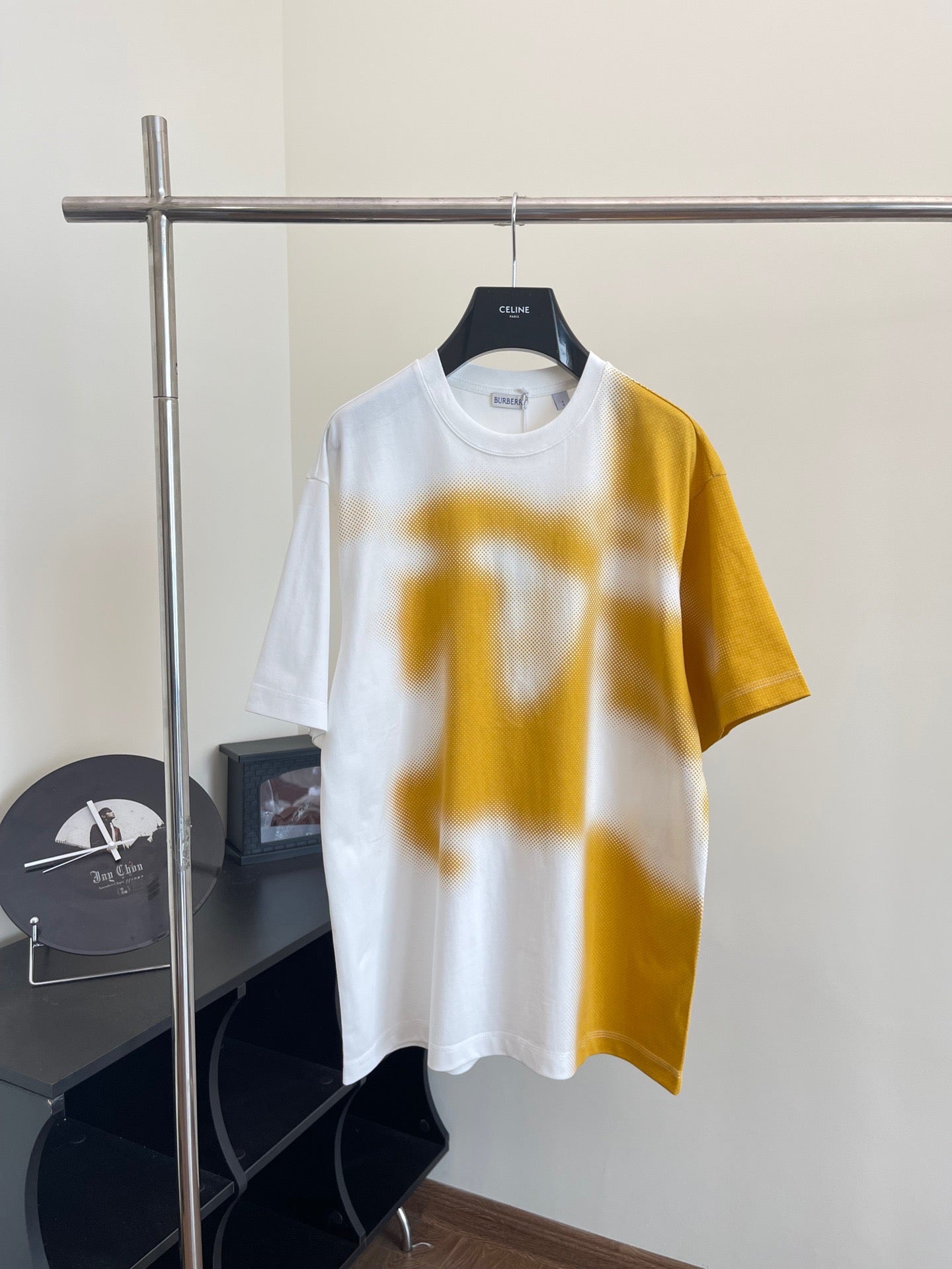 Mehrfarbiges T-Shirt