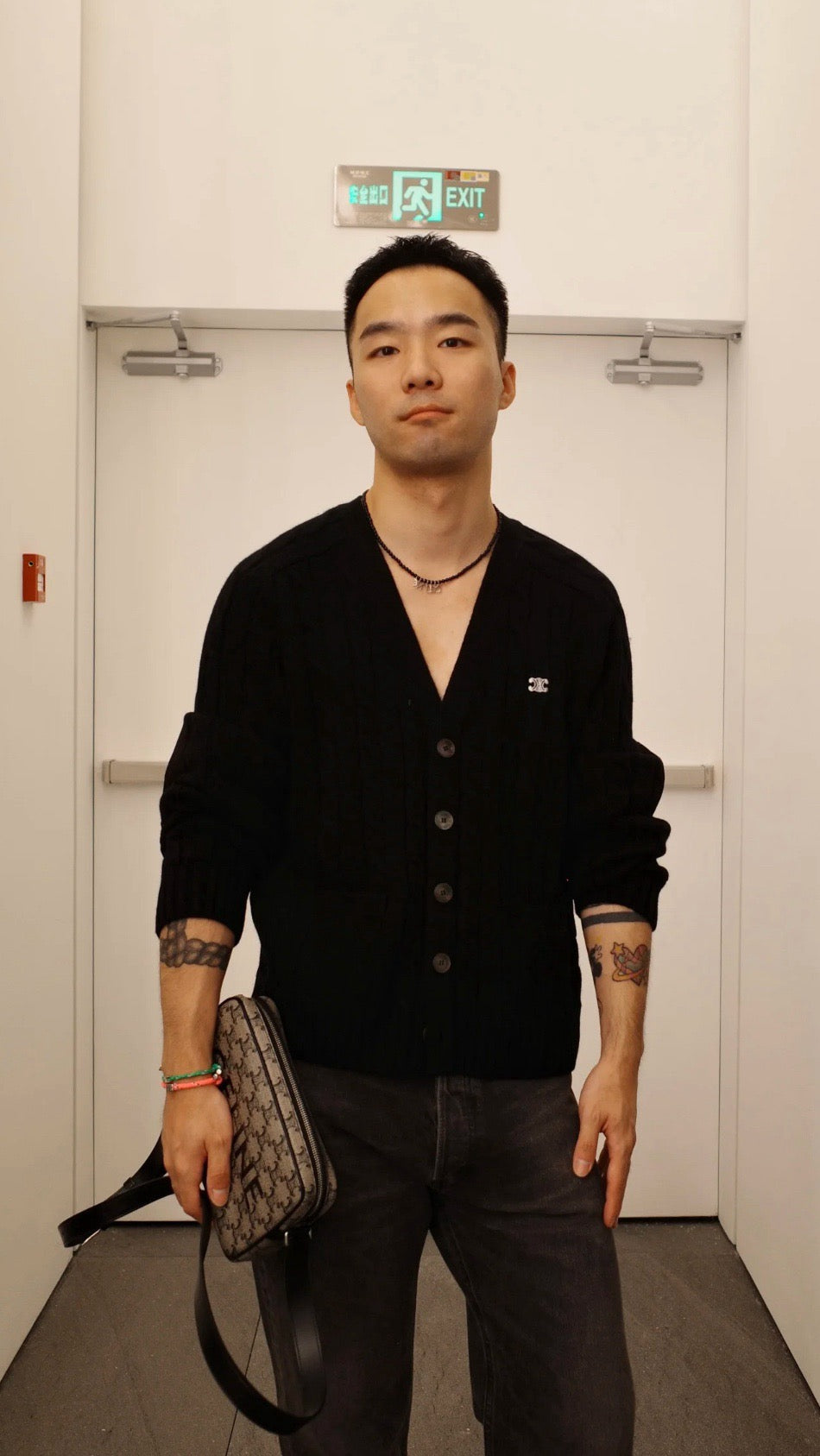 Black Jacket - Size L - FashionHype.xyz