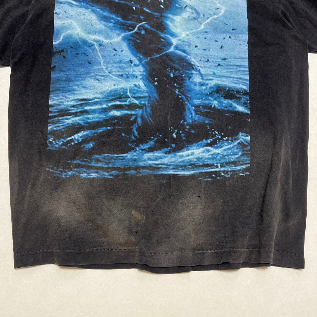 Dunkelschwarzes T-Shirt