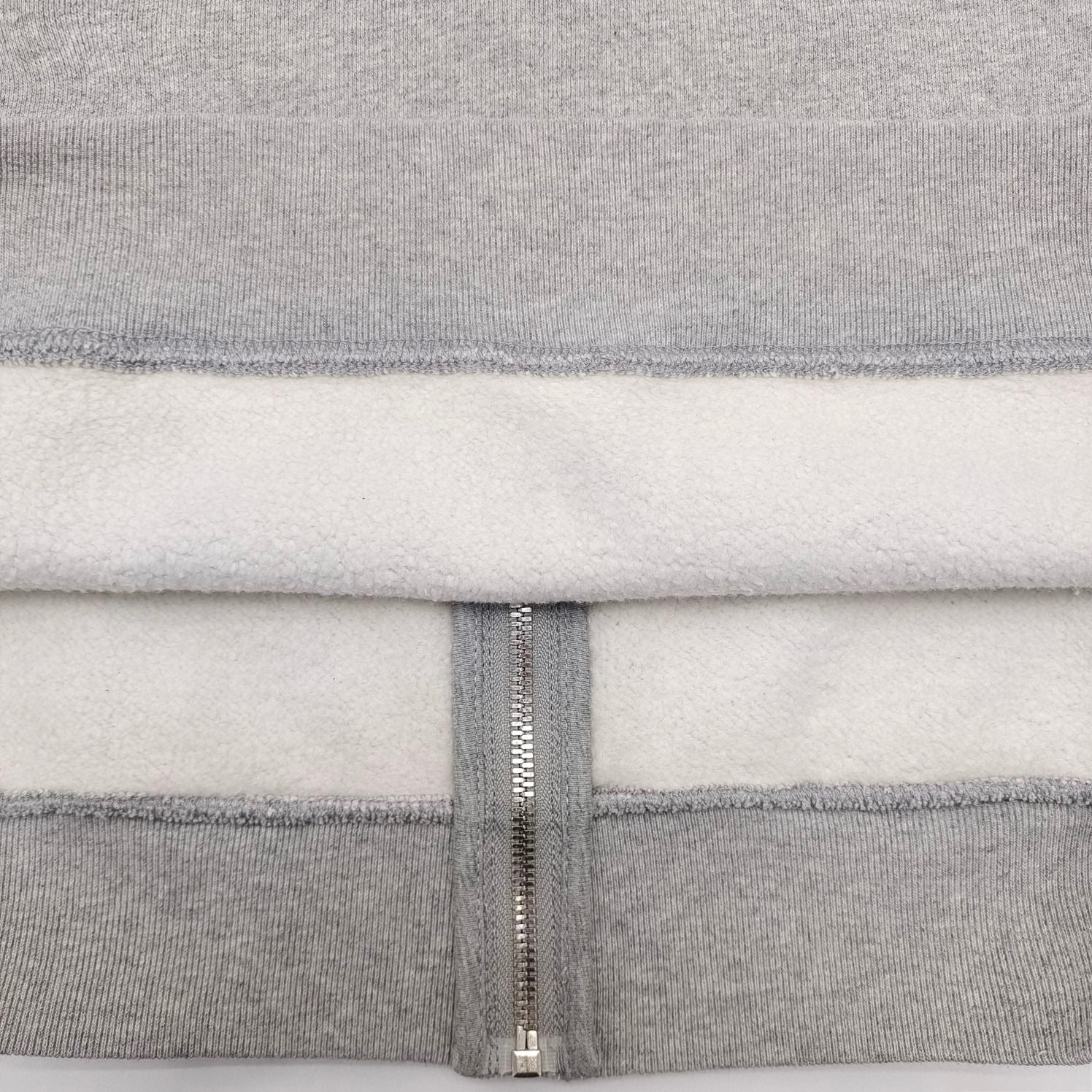 Graue Jacke