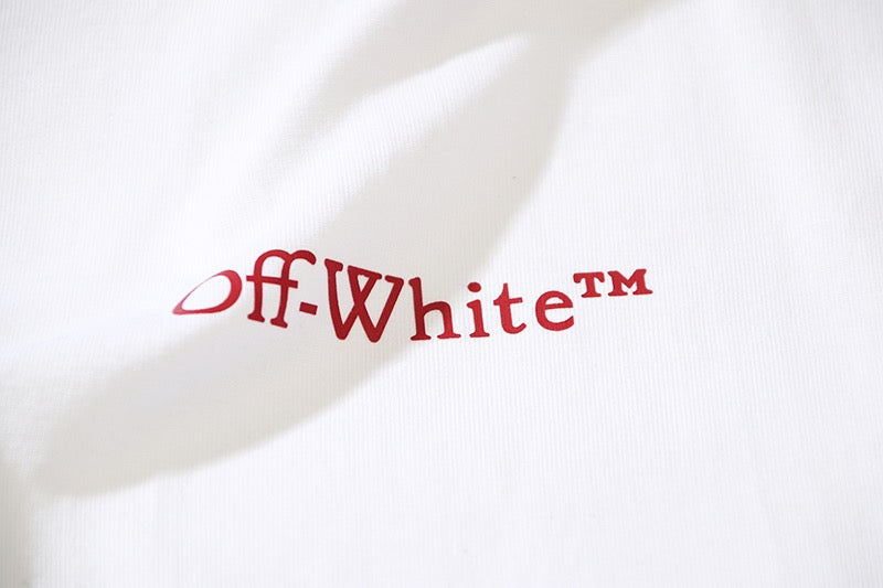 Schwarz-weißes T-Shirt