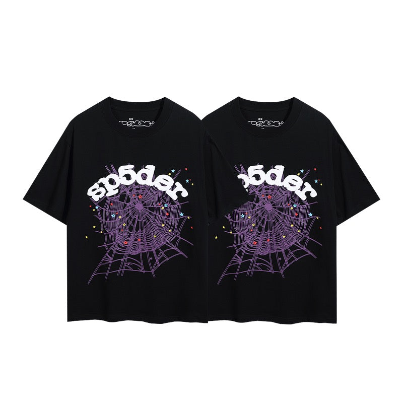 Schwarzes, gelbes und braunes T-Shirt