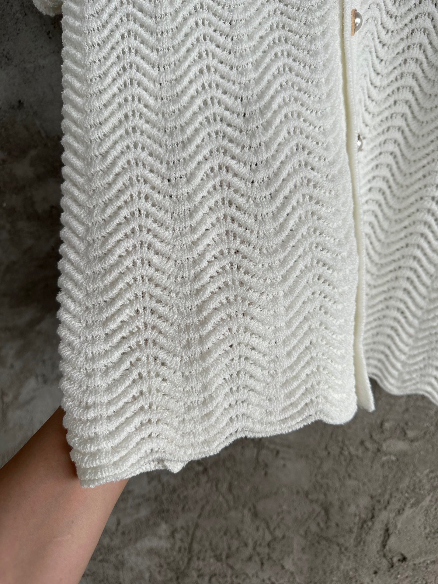 White  Shirt - FashionHype.xyz
