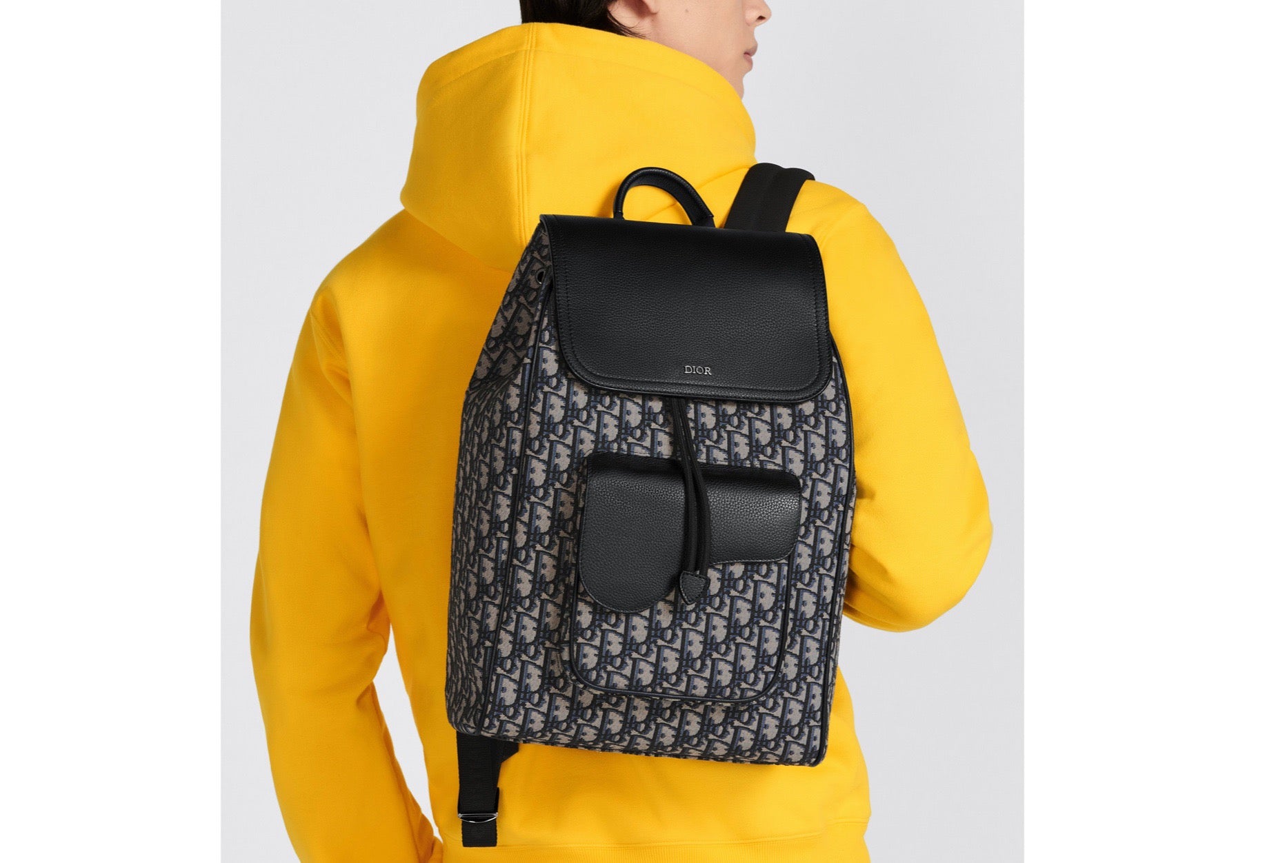 Schwarzgraue Tasche