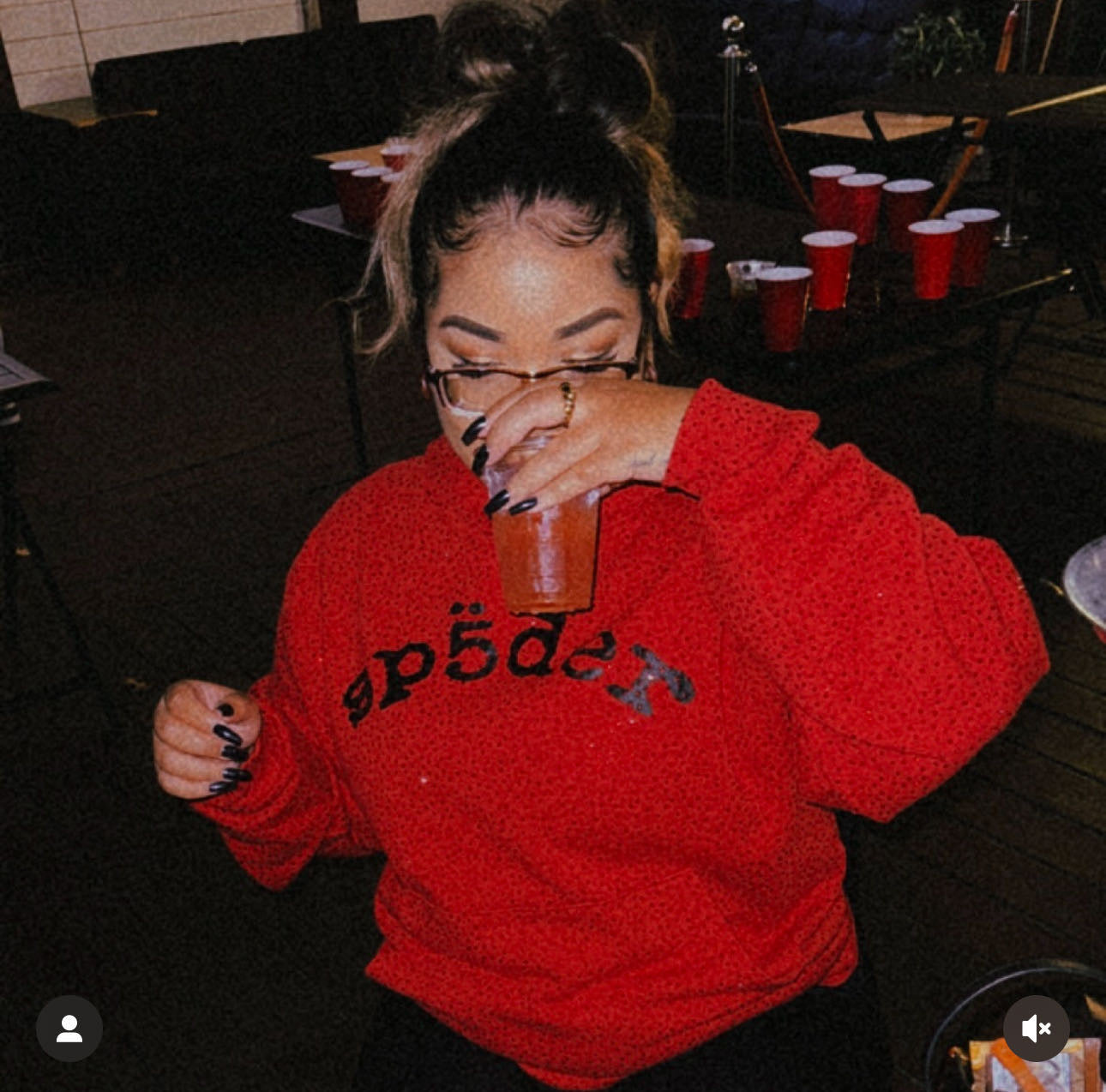 Red Hoodie - FashionHype.xyz