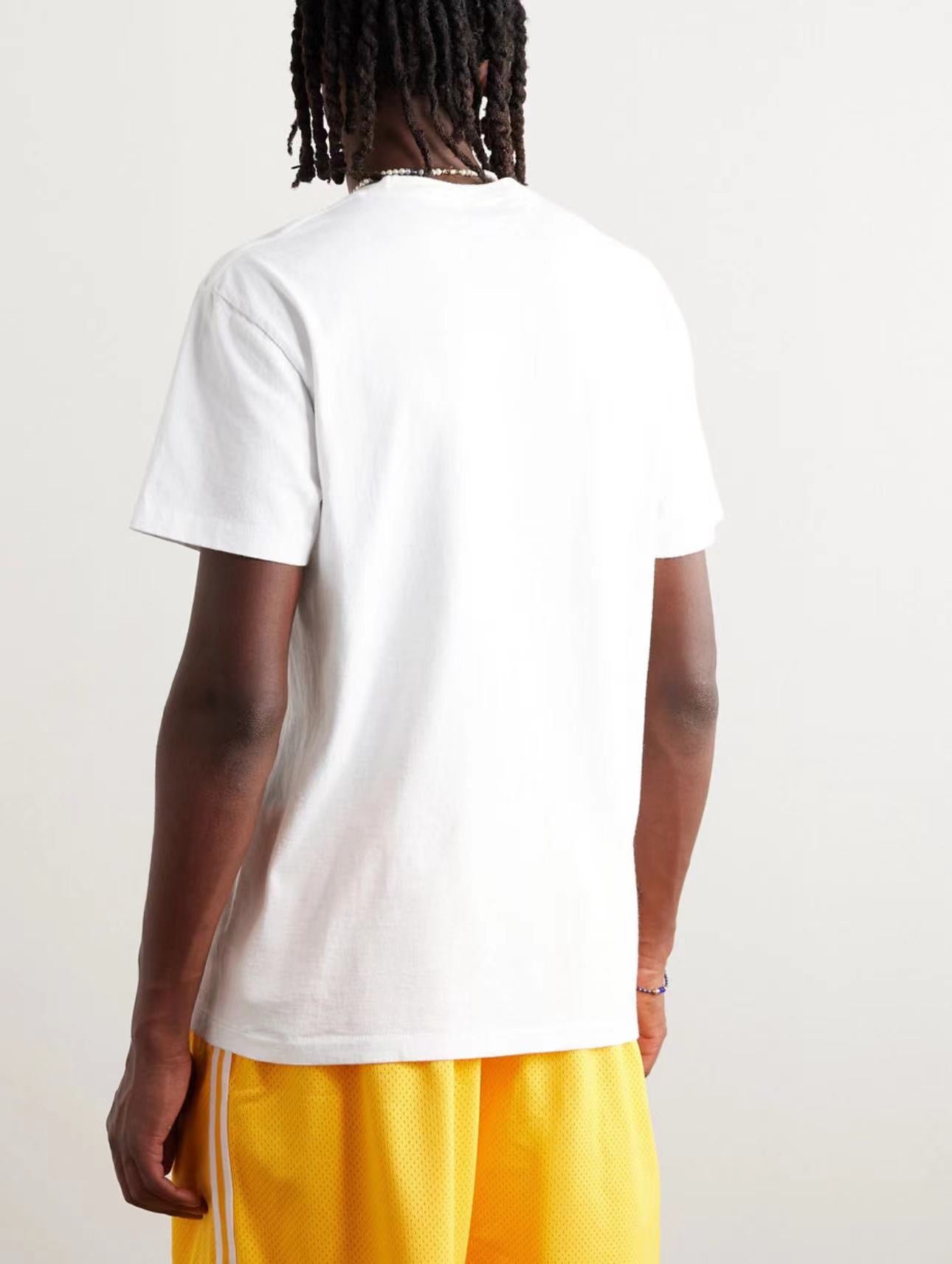 weißes T-Shirt