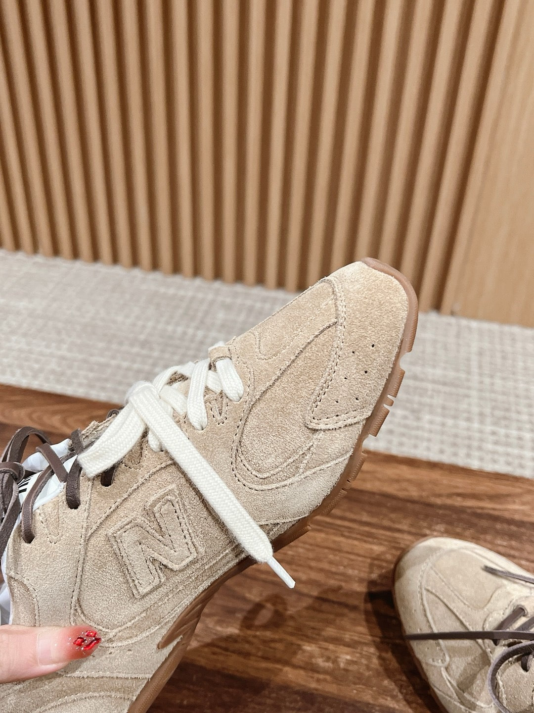 Mehrfarbige Schuhe