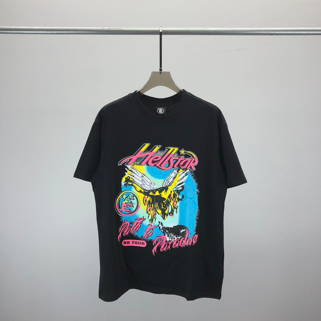 Schwarz-weißes T-Shirt