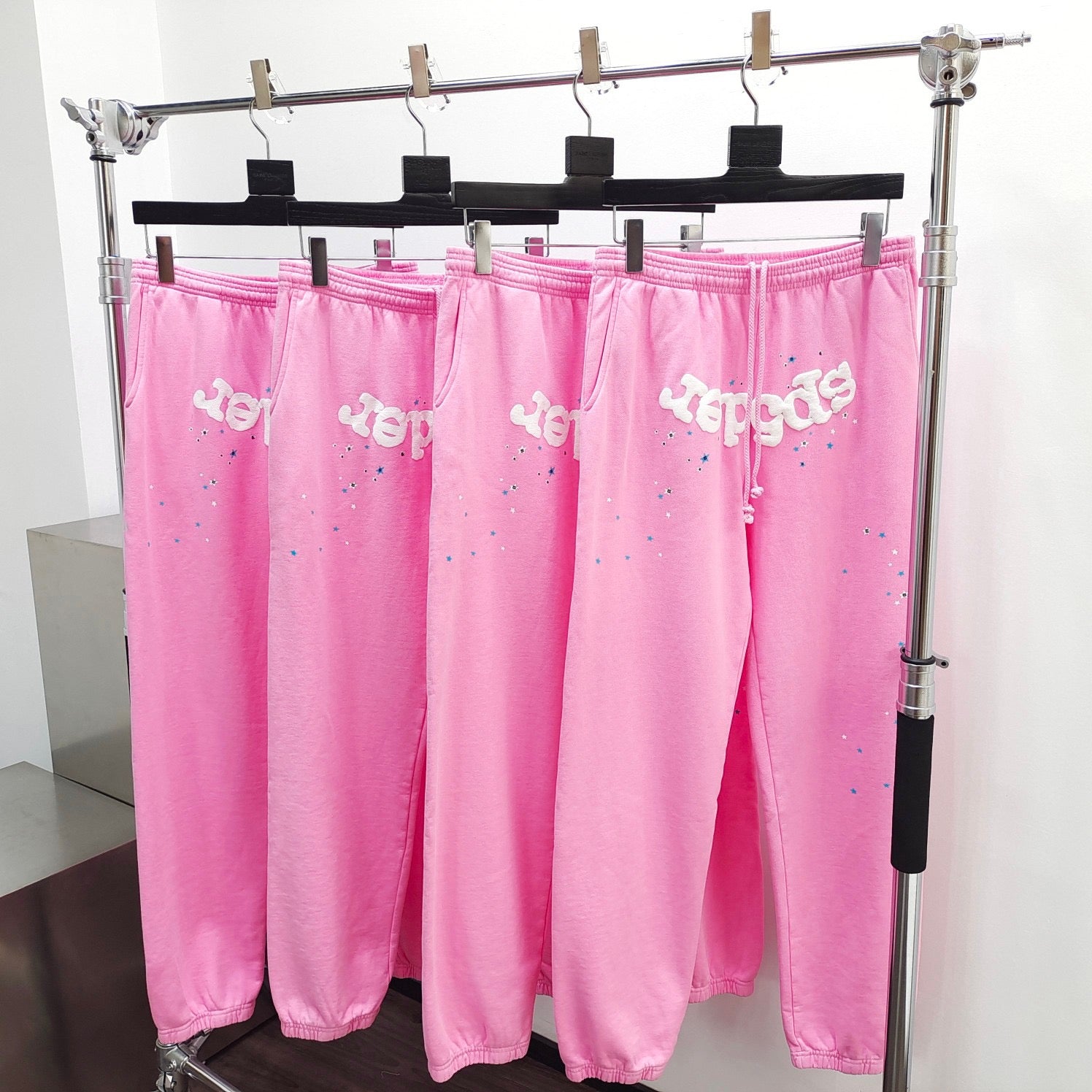 pantalón rosa